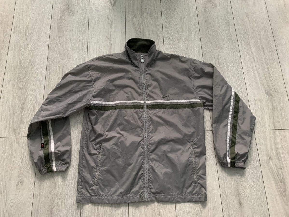 Nike × Vintage Nike vintage grey y2k 2000s light jacket Size US S / EU 44-46 / 1 - 1 Thumbnail