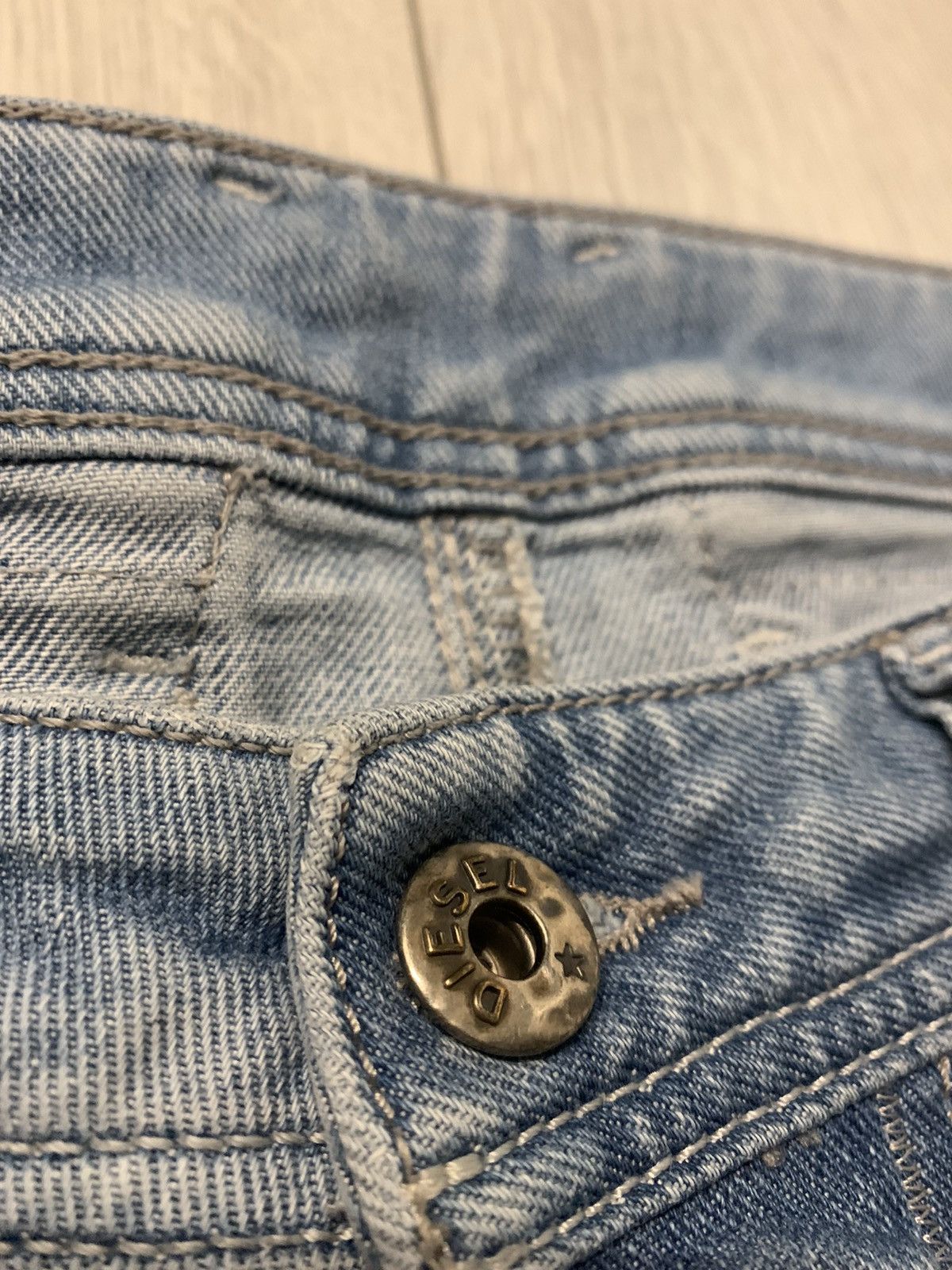 Diesel × Vintage Diesel distressed Vintage y2k 2000s baby blue jeans Size US 29 - 3 Thumbnail