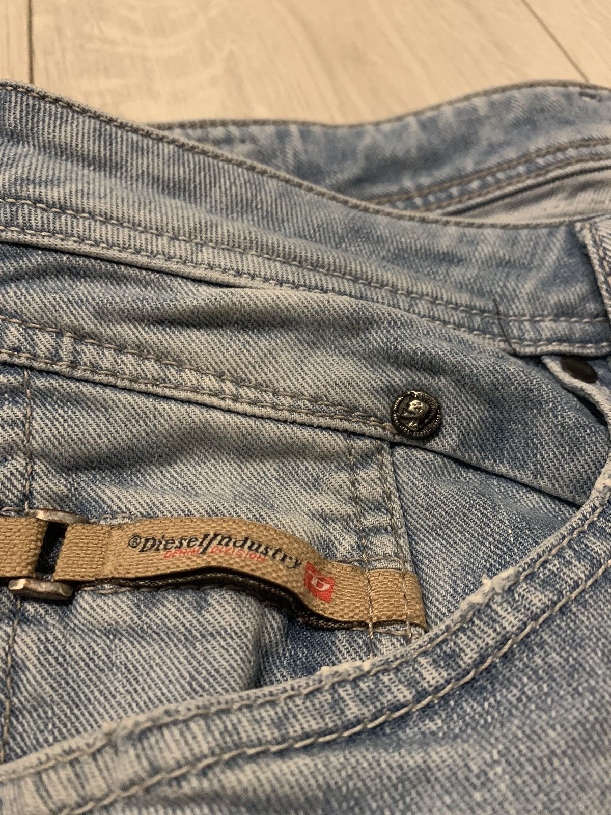 Diesel × Vintage Diesel distressed Vintage y2k 2000s baby blue jeans Size US 29 - 2 Thumbnail