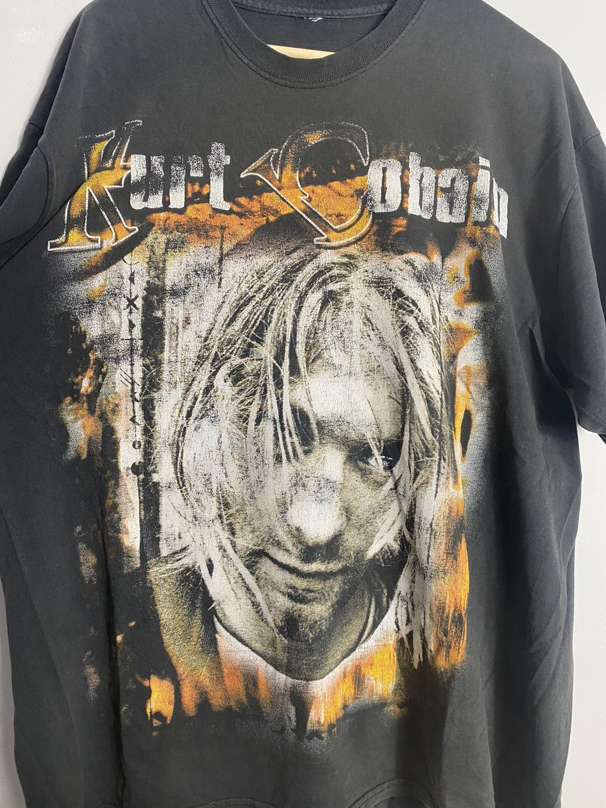 Band Tees Nirvana Kurt Cobain 00s Grunge Vintage Band Tshirt Size US L / EU 52-54 / 3 - 3 Thumbnail