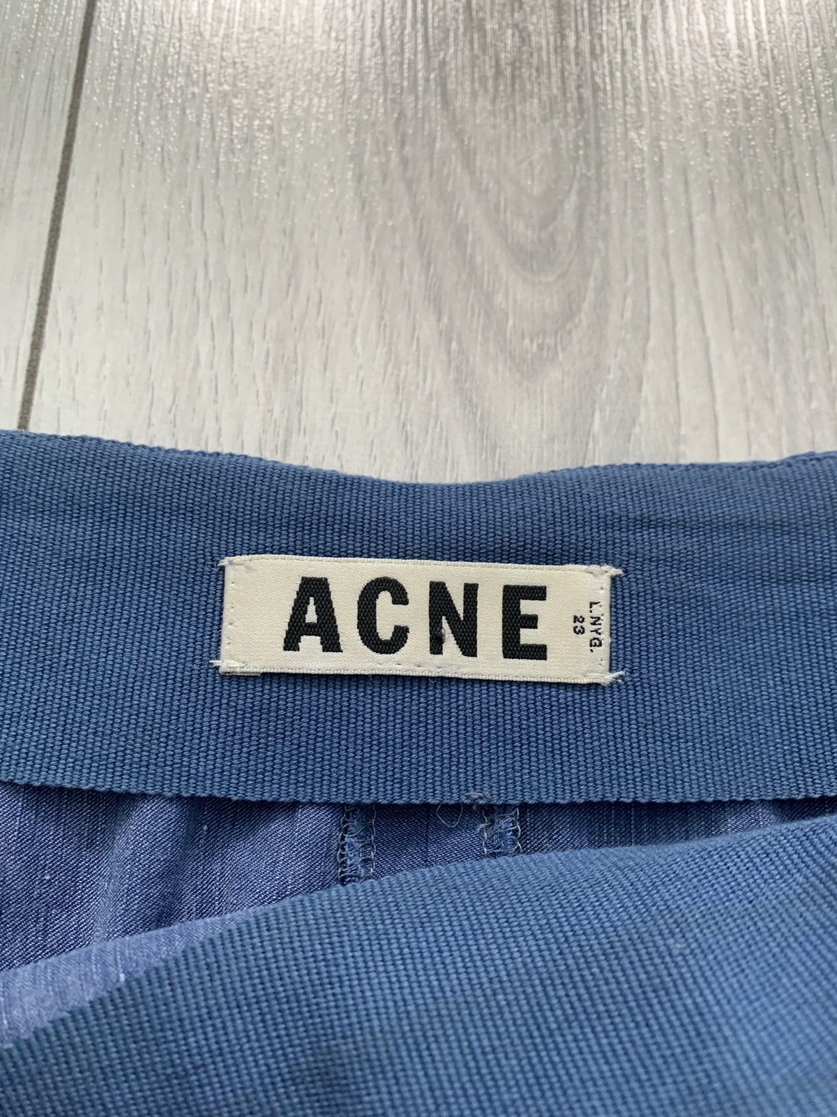 Acne Studios Acne blue washed out / distressed sample skirt Size 27" / US 4 / IT 40 - 5 Thumbnail