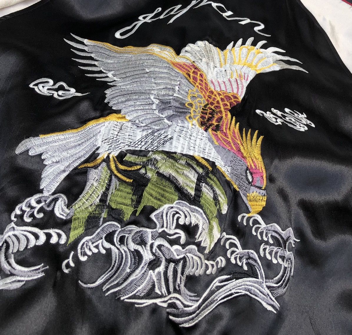 Japanese Brand 🔥Vintage Sukajan Eagle Hawk Quilted Souvenir Jacket Size US M / EU 48-50 / 2 - 4 Thumbnail