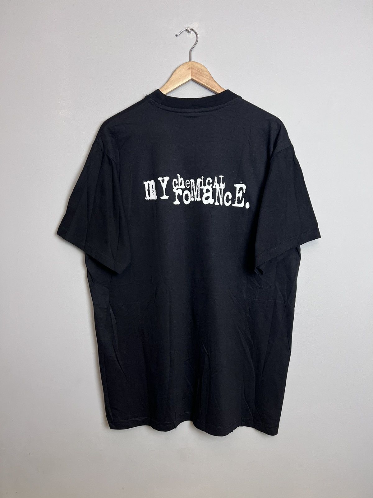 Band Tees VINTAGE MY CHEMICAL ROMANCE BAND T SHIRT PROMO ALBUM RARE Size US XL / EU 56 / 4 - 2 Thumbnail