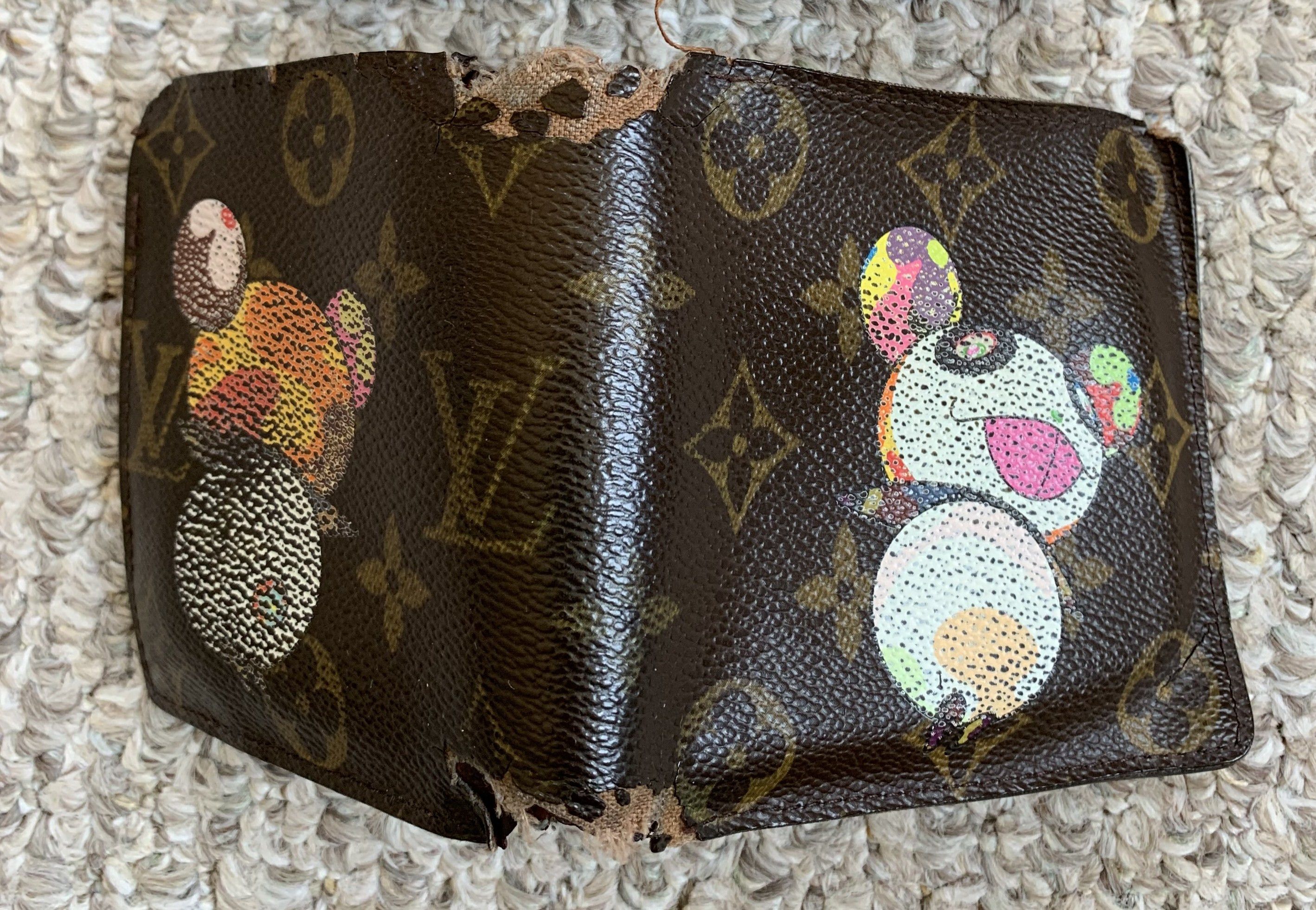 Louis Vuitton × Takashi Murakami S/S 2003 Louis Vuitton x Murakami Monogram Panda Wallet Size ONE SIZE - 2 Thumbnail