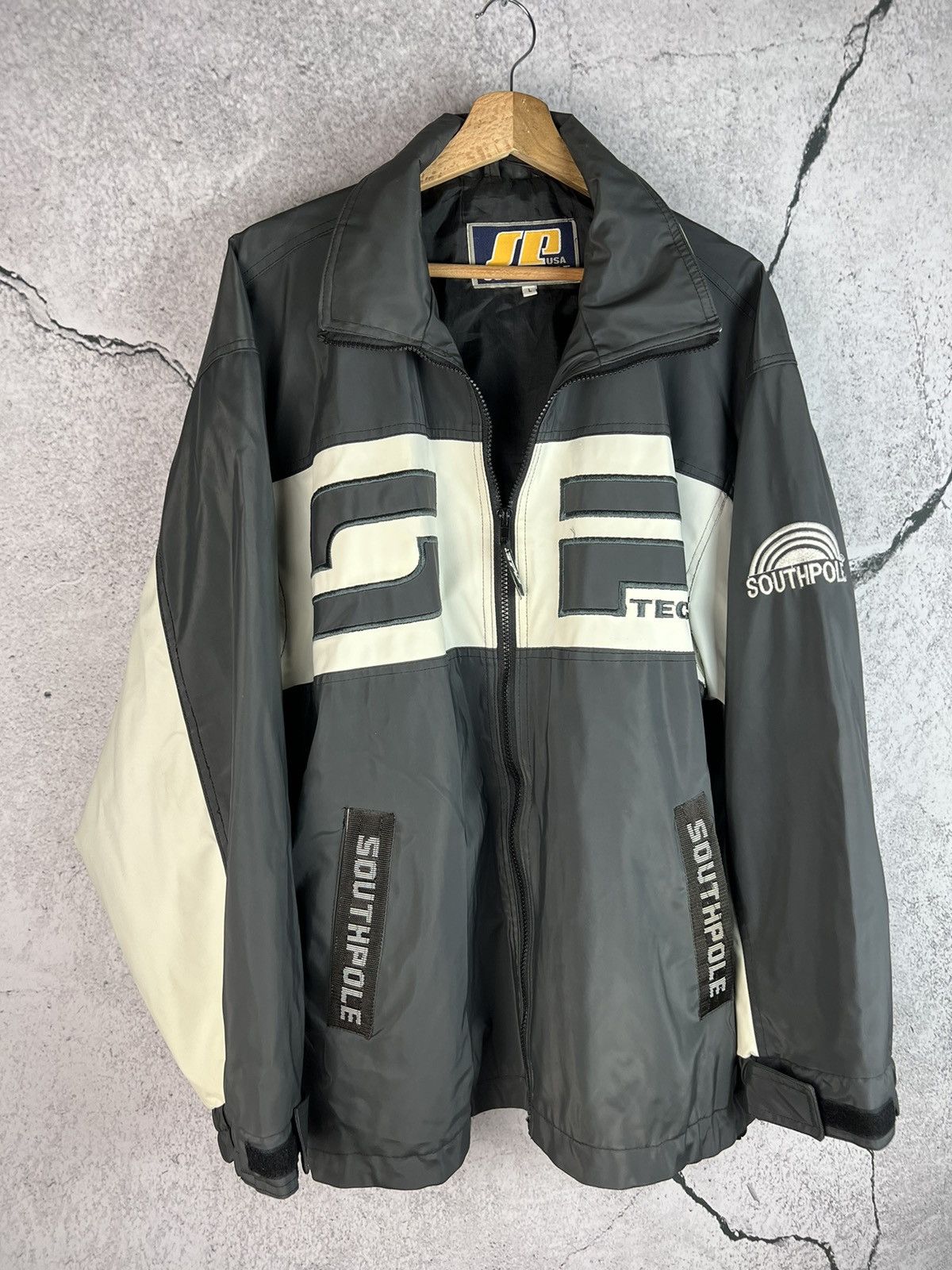 Southpole Southpole techwear vintage outdoor jacket Size US L / EU 52-54 / 3 - 1 Thumbnail