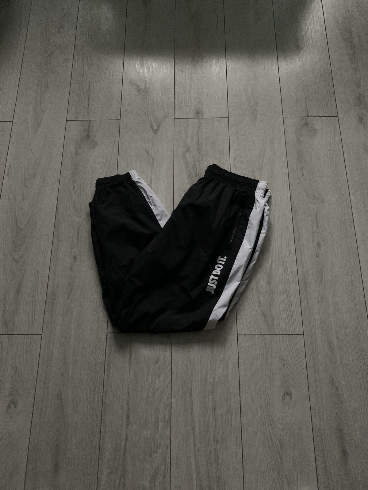 Nike × Nike ACG × Vintage Nike vintage style track pants sweatpants acg y2k Size US 36 / EU 52 - 2 Thumbnail
