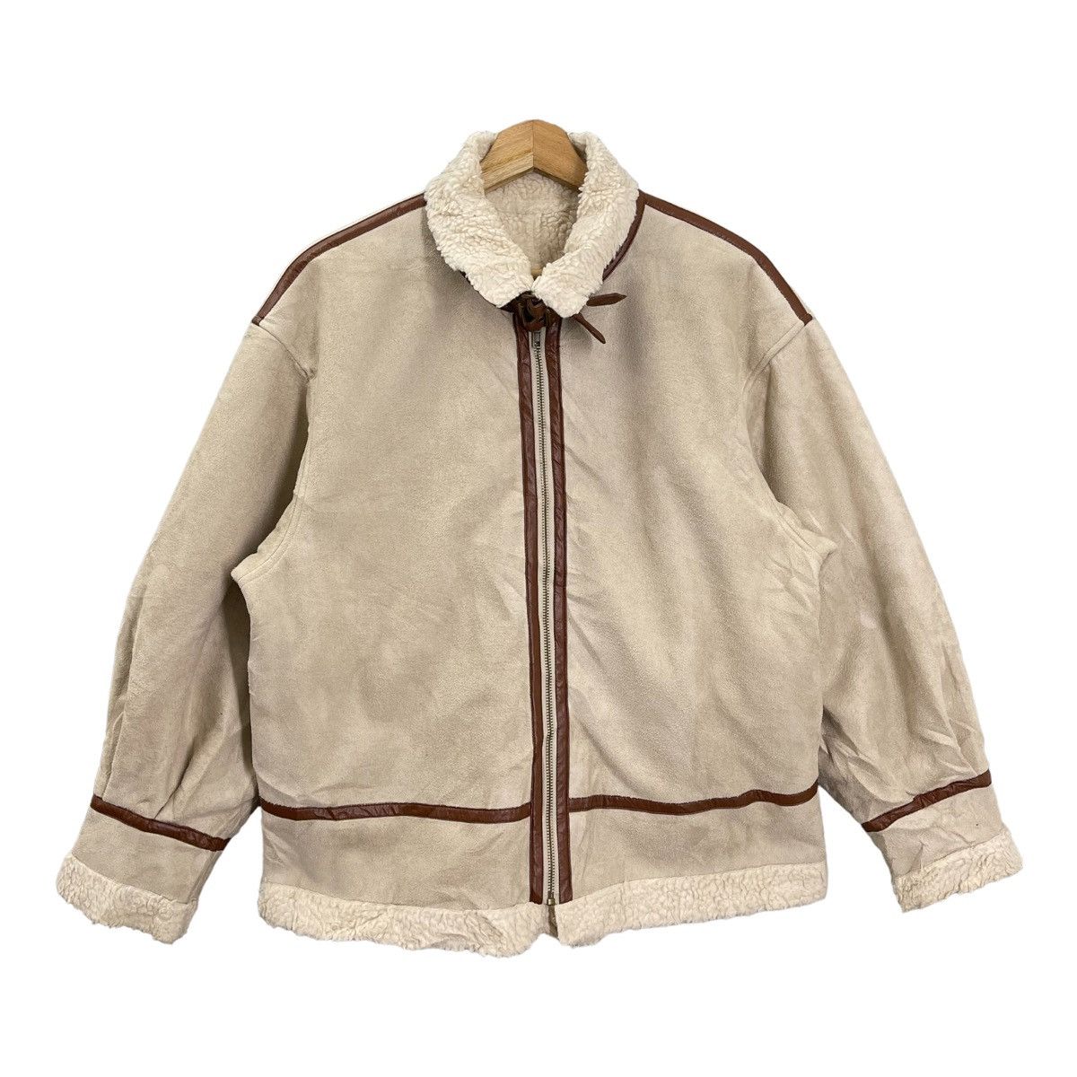 image of Vintage Unbrand Sherpa Jacket Japan B-3 Style in Cream, Men's (Size Medium)