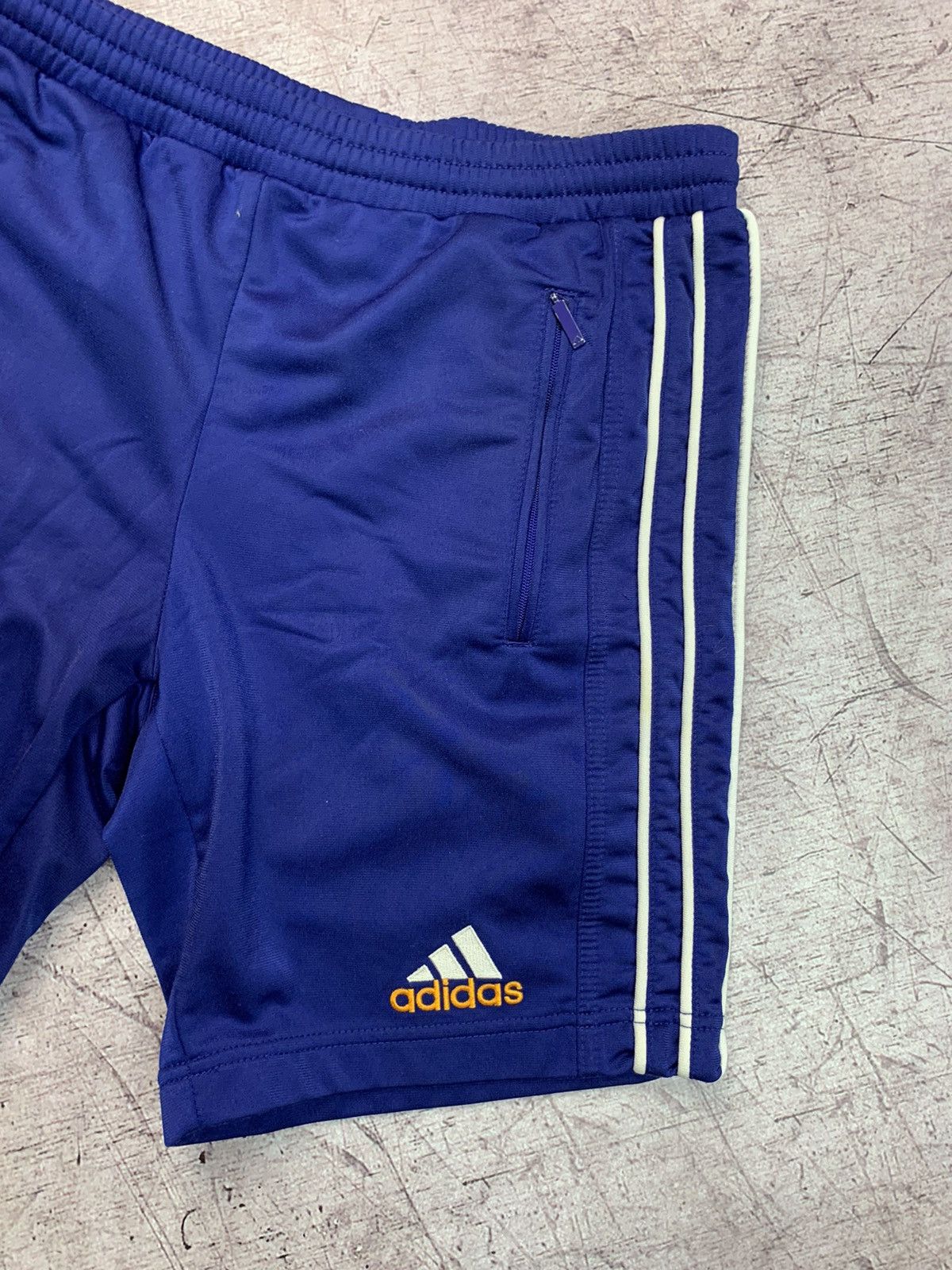 Adidas Adidas Vintage Shorts 90s Size US 30 / EU 46 - 3 Thumbnail