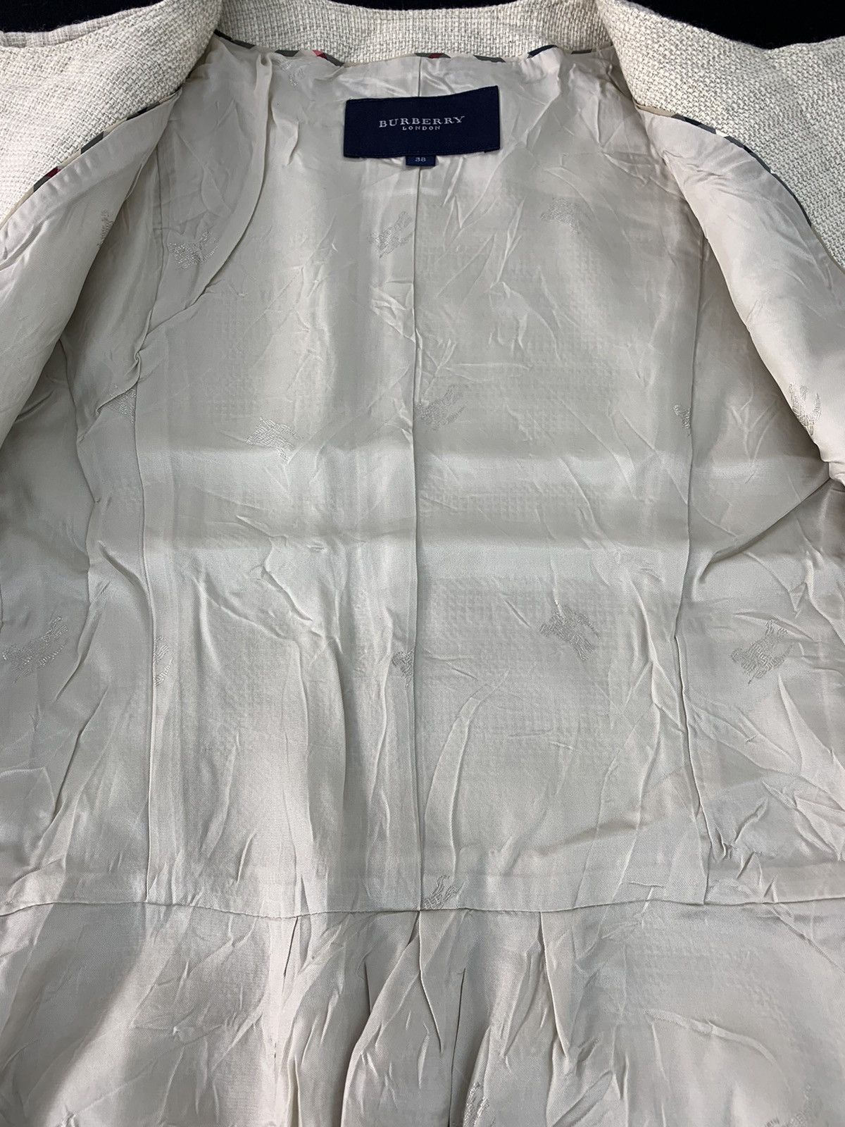 Burberry Rare Burberry London Blouson Coat Jacket Button Down Style Size S / US 4 / IT 40 - 5 Thumbnail