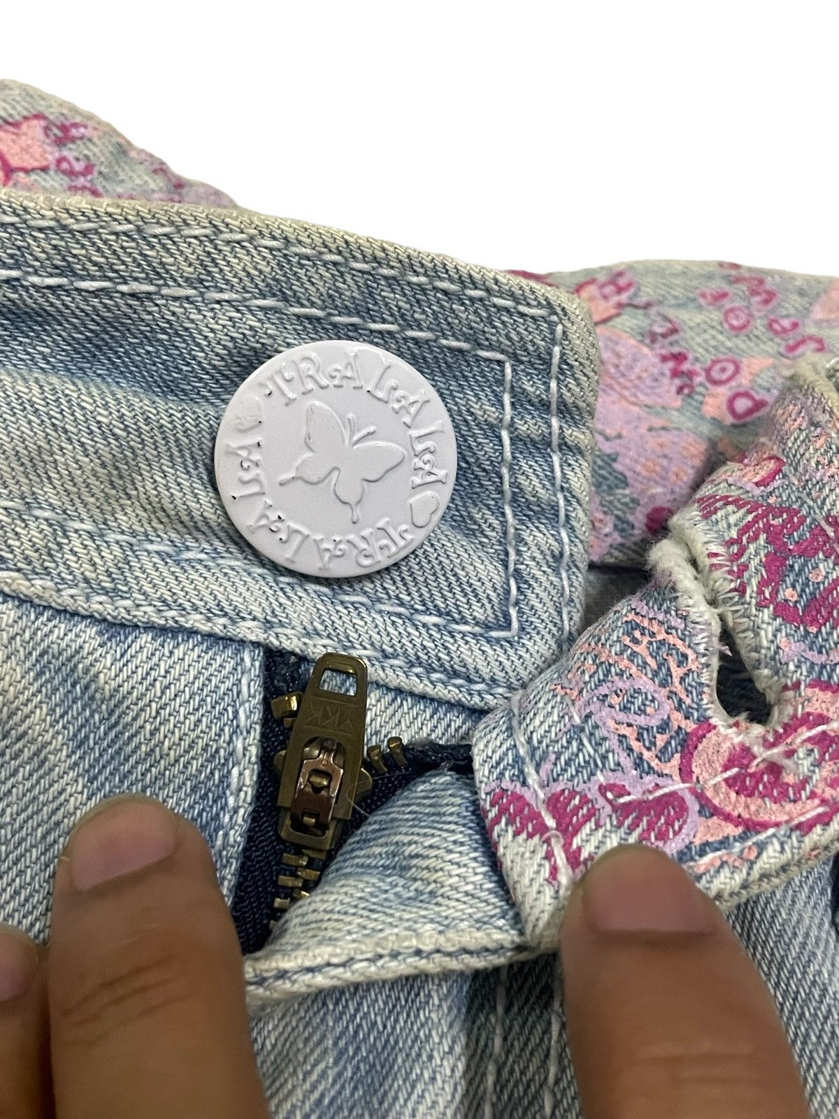 Japanese Brand Vintage Japanese Pink Grunge Womenstyle Ripped Punk Jeans Size 29" - 11 Thumbnail