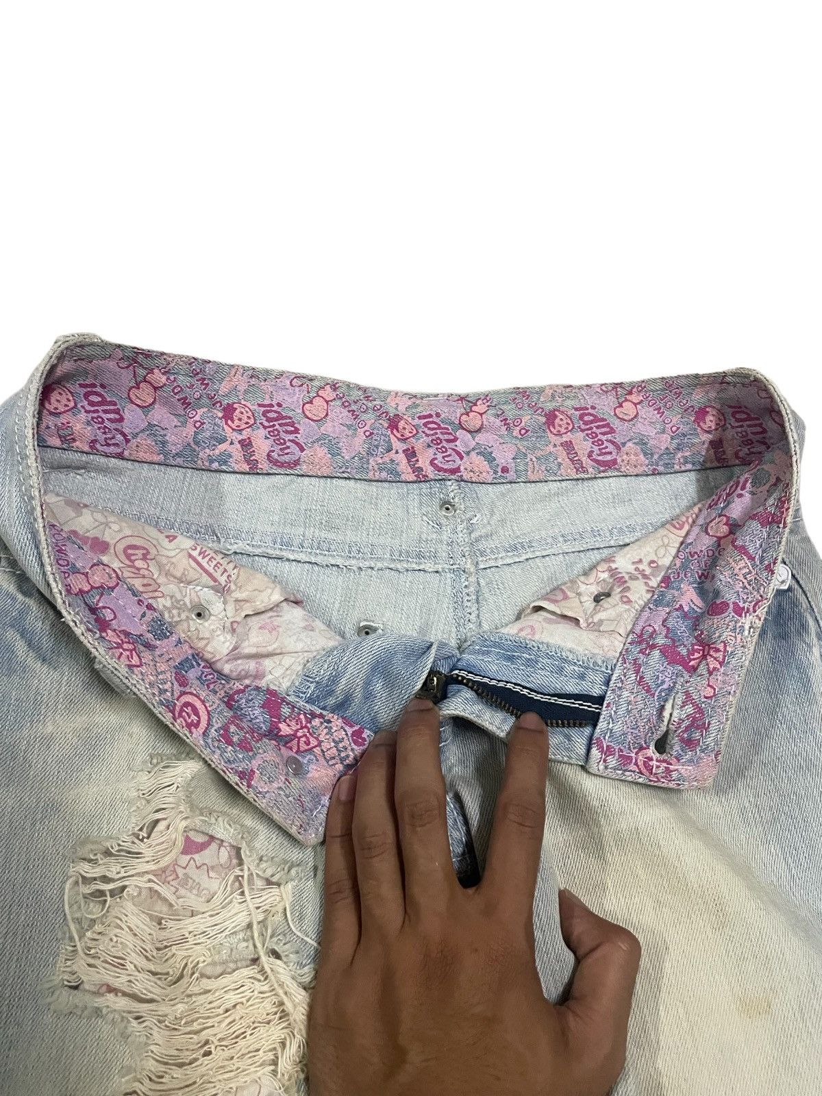 Japanese Brand Vintage Japanese Pink Grunge Womenstyle Ripped Punk Jeans Size 29" - 10 Thumbnail
