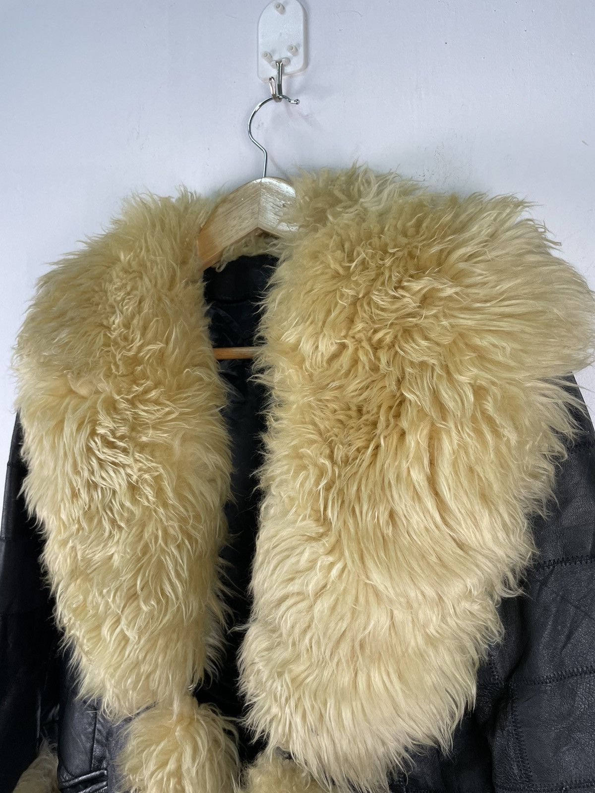 Japanese Brand Vintage Leather Jacket Faux Fur Cardigan Patchwork Size US S / EU 44-46 / 1 - 5 Thumbnail