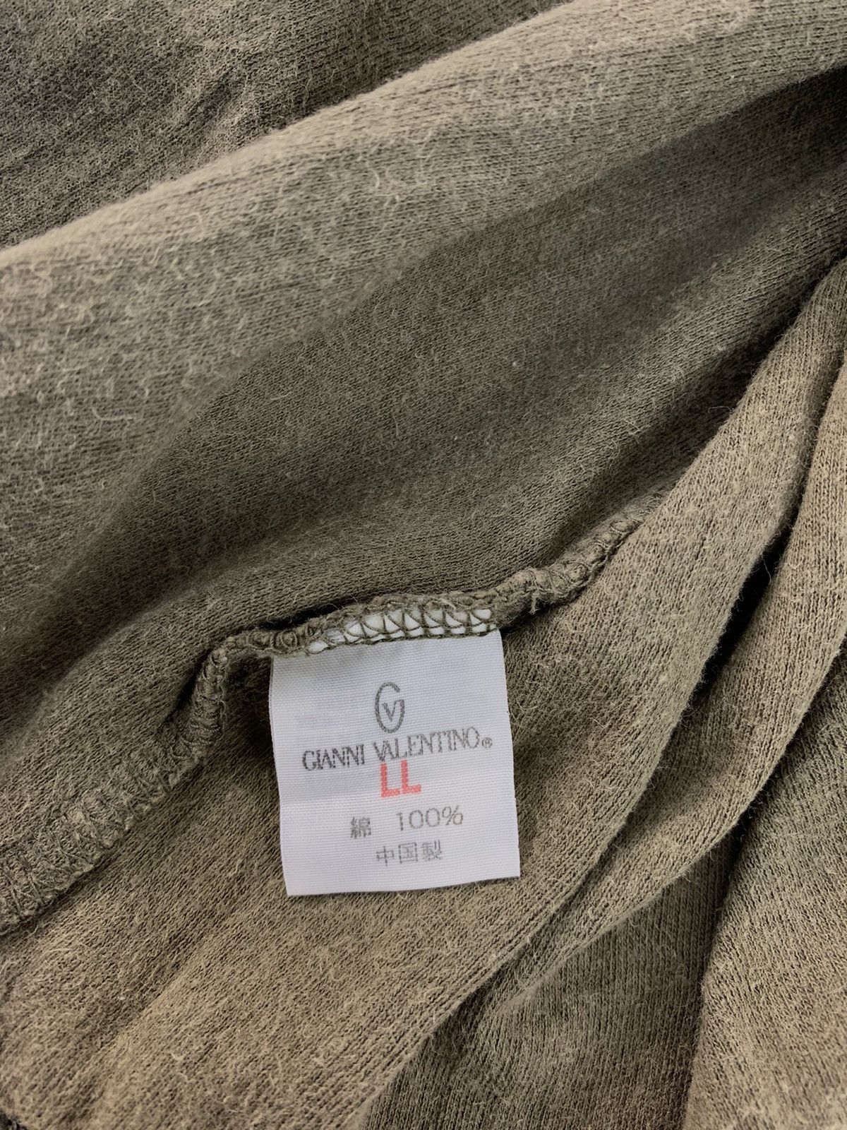 Gianni Valentino Gianni Valentino Embroidery Logo Longsleeve Tee Size L / US 10 / IT 46 - 5 Thumbnail