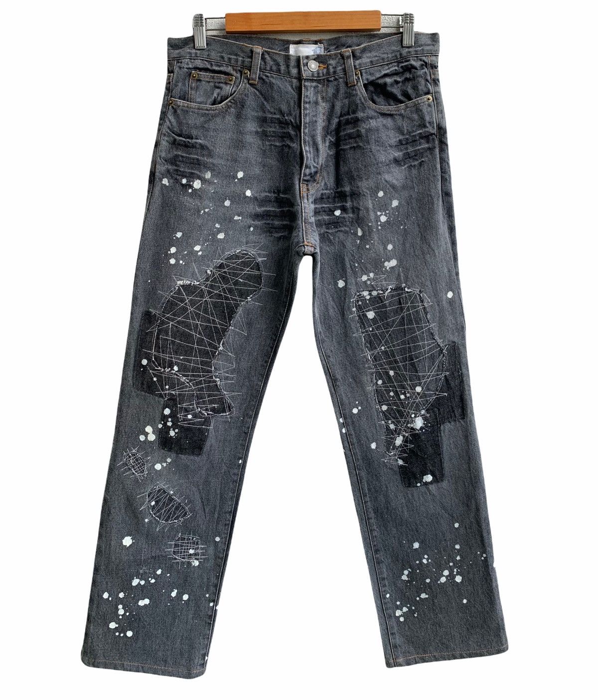 Japanese Brand Distressed Japanese Brand Denim Jeans Size US 32 / EU 48 - 1 Thumbnail