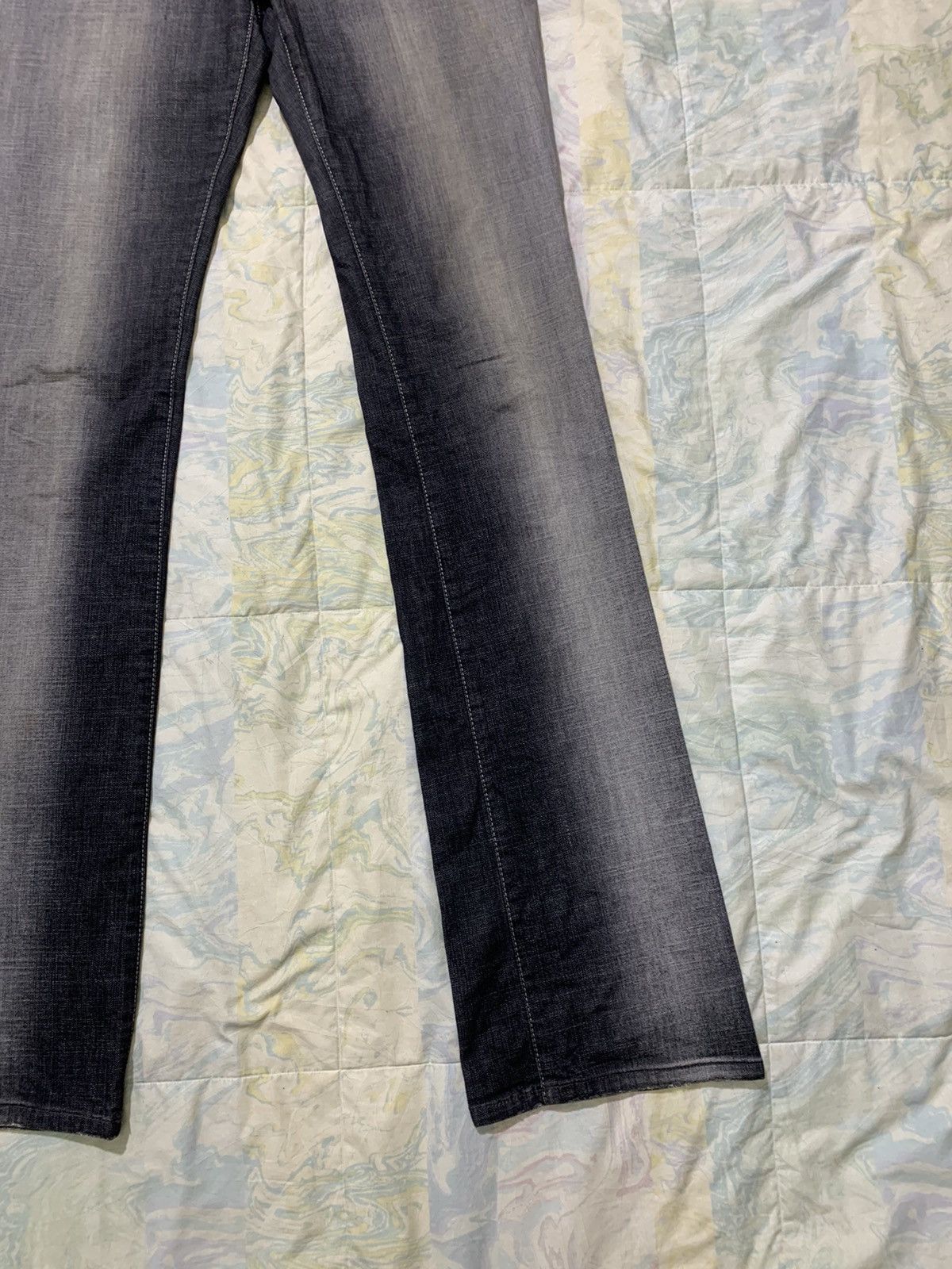 Diesel Diesel black washed stretchable flare/wideleg denim Size 28" / US 6 / IT 42 - 5 Thumbnail