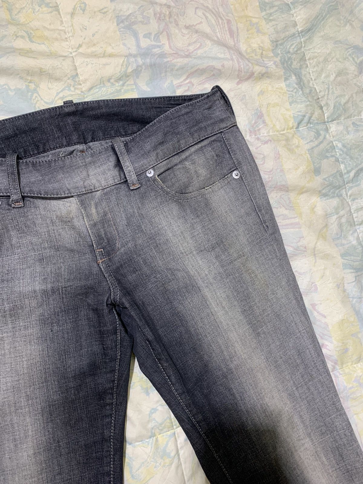 Diesel Diesel black washed stretchable flare/wideleg denim Size 28" / US 6 / IT 42 - 9 Thumbnail