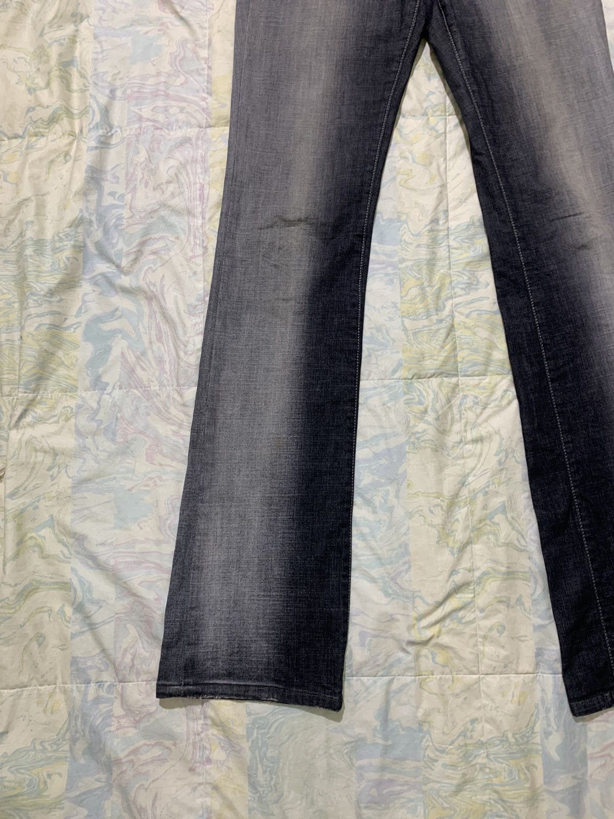 Diesel Diesel black washed stretchable flare/wideleg denim Size 28" / US 6 / IT 42 - 6 Thumbnail