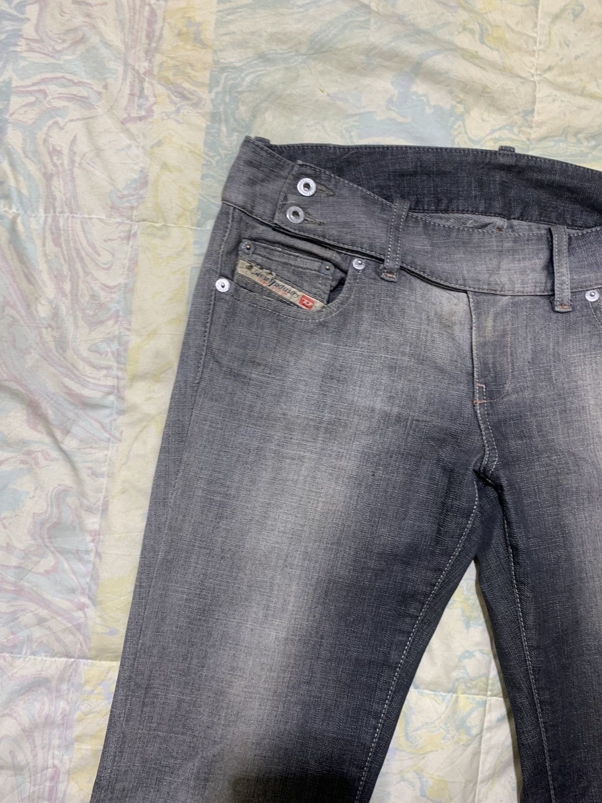 Diesel Diesel black washed stretchable flare/wideleg denim Size 28" / US 6 / IT 42 - 8 Thumbnail