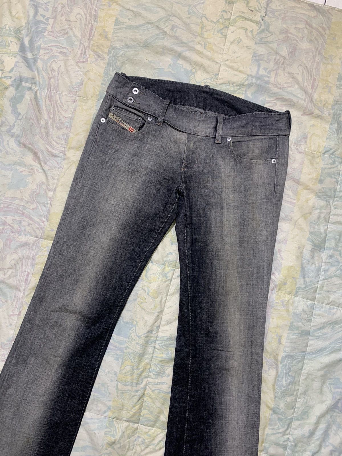 Diesel Diesel black washed stretchable flare/wideleg denim Size 28" / US 6 / IT 42 - 3 Thumbnail