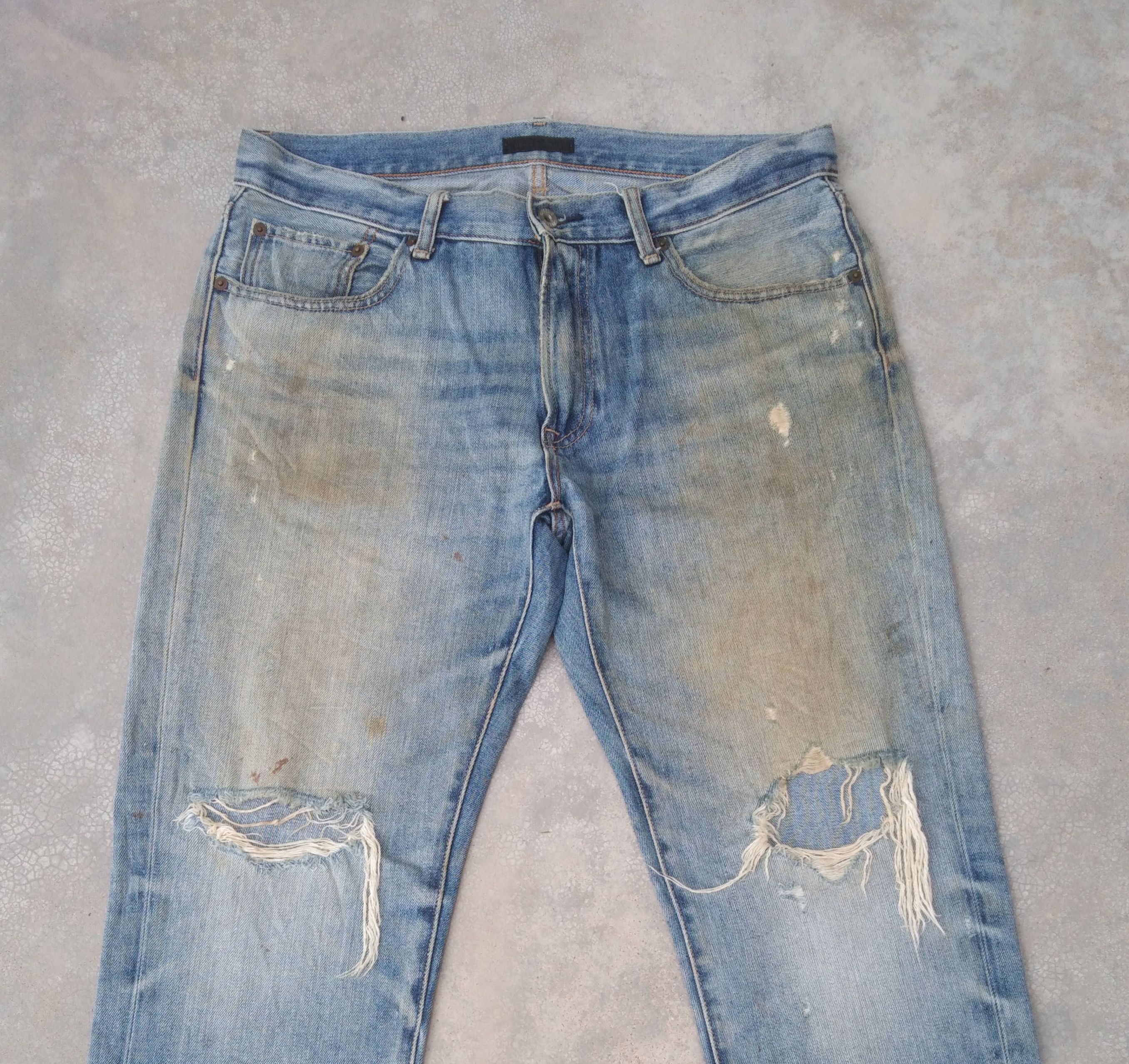 Japanese Brand Vintage Japanese Uniqlo x Kaihara Distressed Jeans 34x30 Size US 34 / EU 50 - 3 Thumbnail