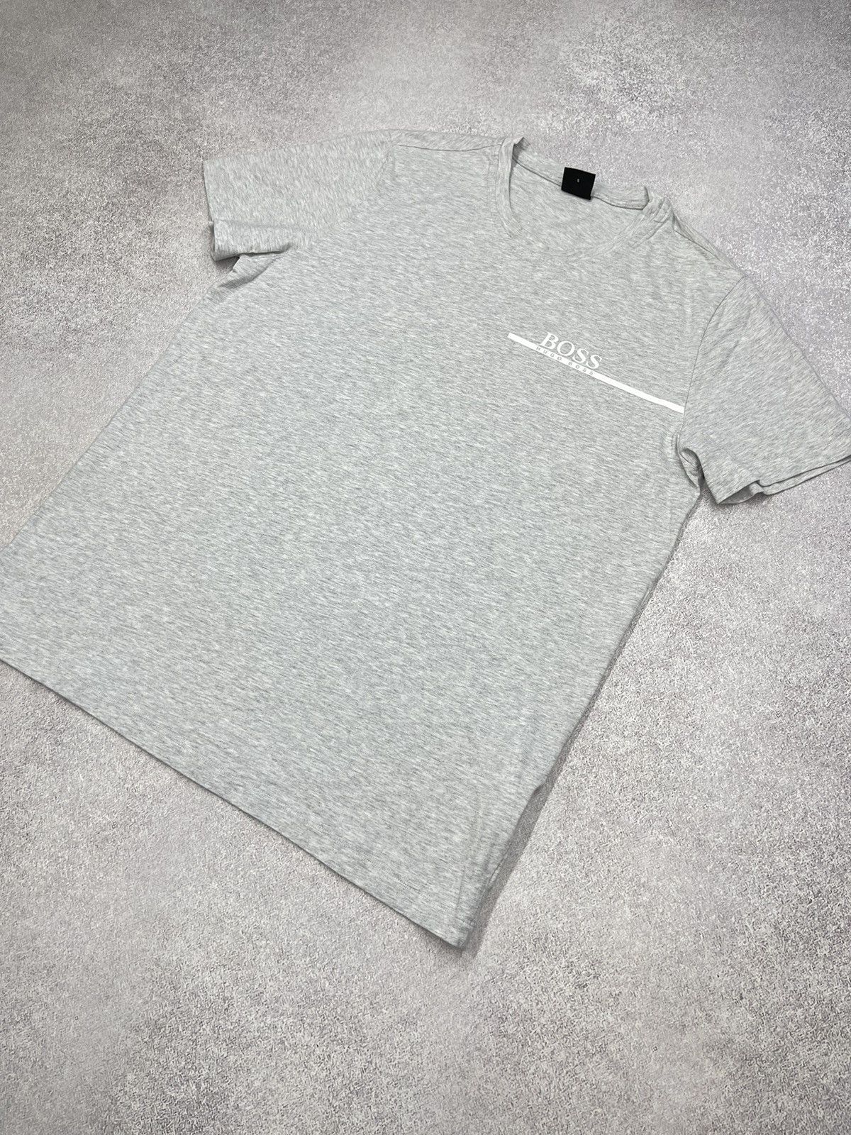 Hugo Boss Mens Hugo Boss Grey T Shirt Size S Size US S / EU 44-46 / 1 - 3 Thumbnail