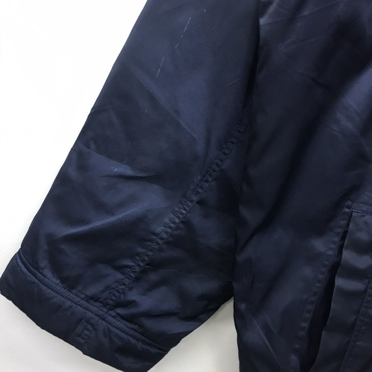 Nike × Vintage Rare!! Vintage Nike Big Swoosh Embroidered Heavy Jacket Size US L / EU 52-54 / 3 - 6 Thumbnail