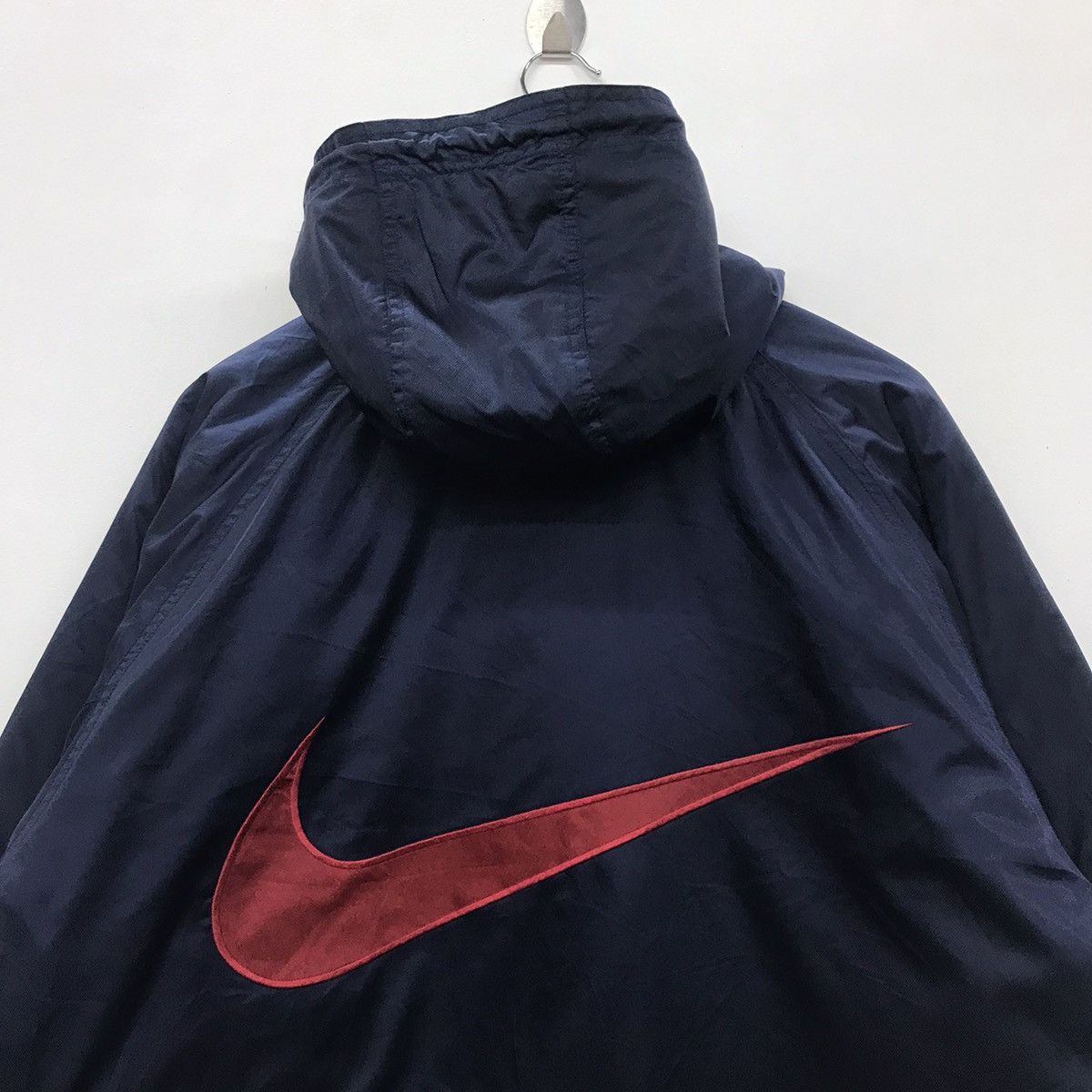 Nike × Vintage Rare!! Vintage Nike Big Swoosh Embroidered Heavy Jacket Size US L / EU 52-54 / 3 - 12 Thumbnail