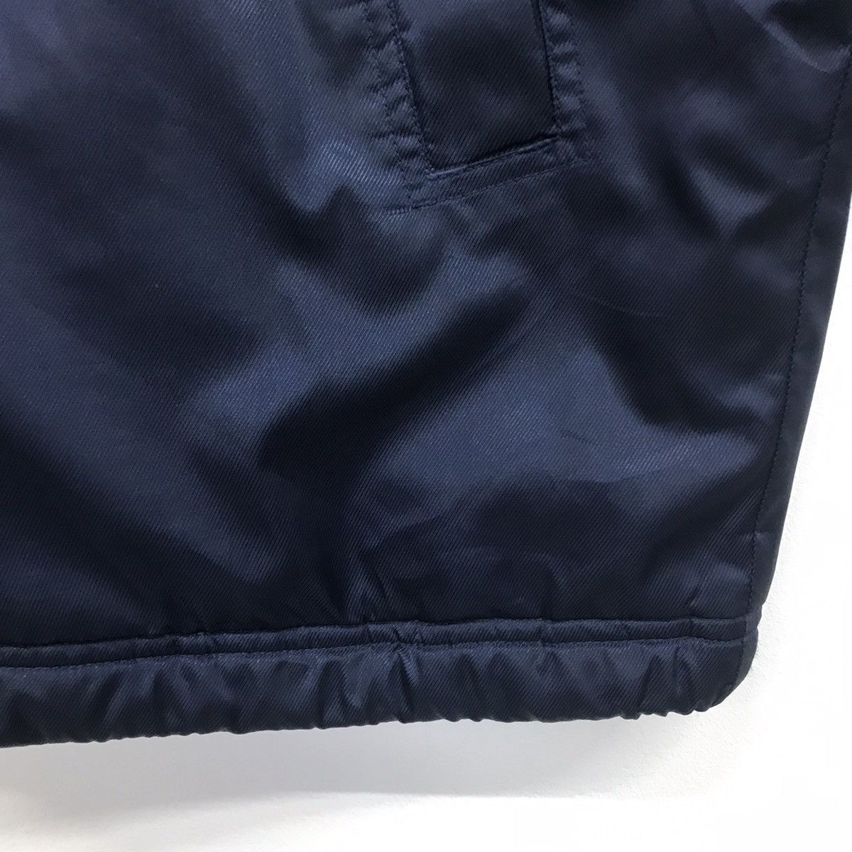 Nike × Vintage Rare!! Vintage Nike Big Swoosh Embroidered Heavy Jacket Size US L / EU 52-54 / 3 - 8 Thumbnail