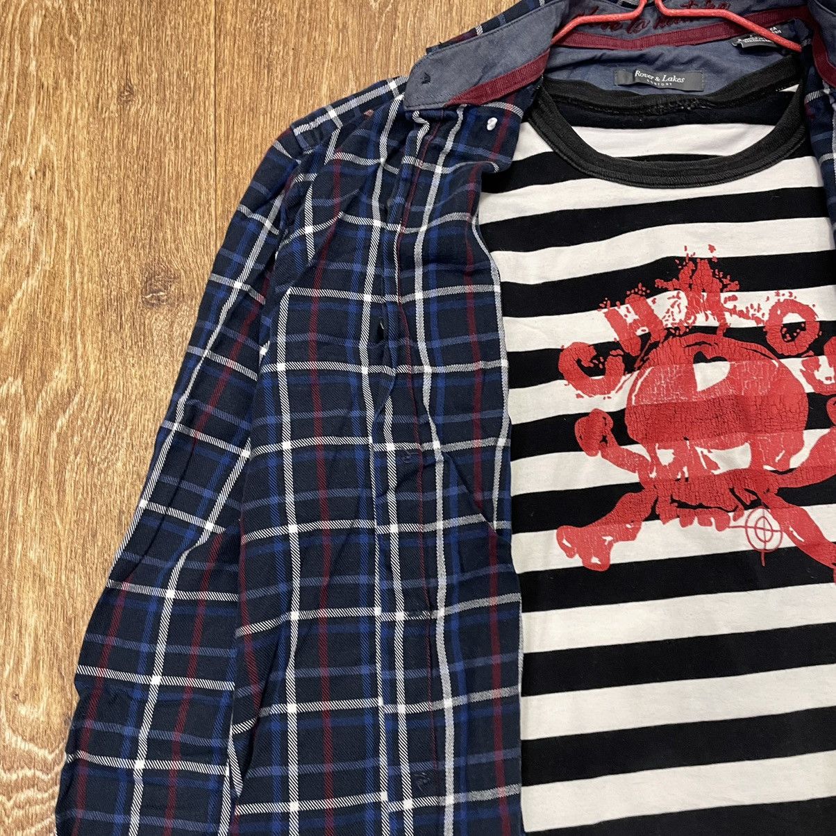 Vintage Vintage 90s Plaid Shirt Striped Graphic Tee Streetwear L Size US L / EU 52-54 / 3 - 4 Thumbnail