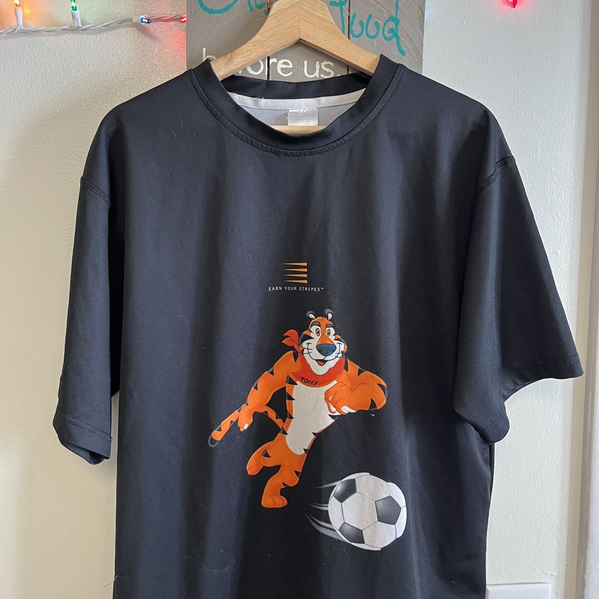 Vintage Kellogg’s Tony the Tiger Earn Your Stripes Jersey Shirt | Grailed