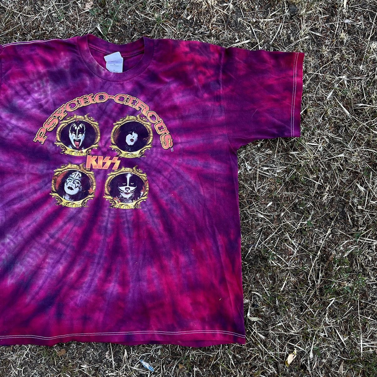 Vintage Vintage 90s Tie Dye Kiss Band Graphic Tee Rave Streetwear L Size US L / EU 52-54 / 3 - 2 Thumbnail