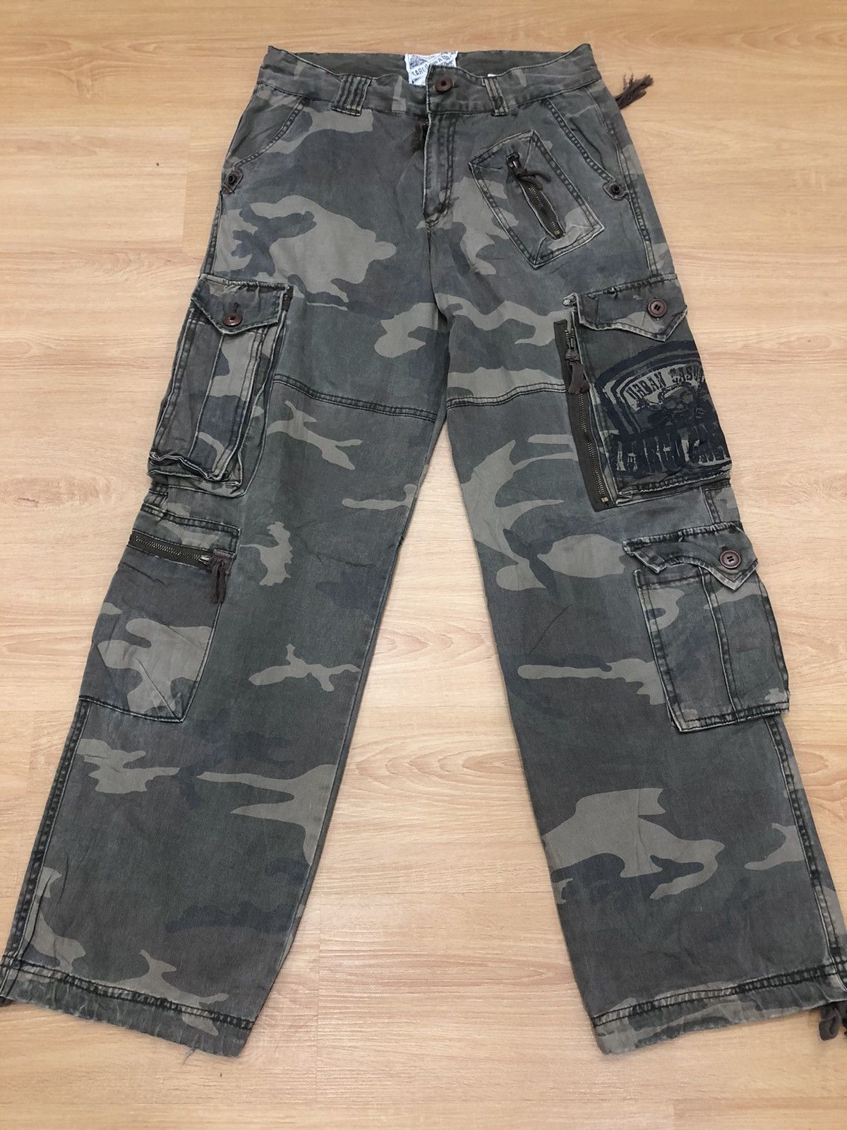 Japanese Brand urban casual military cargo pants tactical pocket Size US 34 / EU 50 - 1 Thumbnail