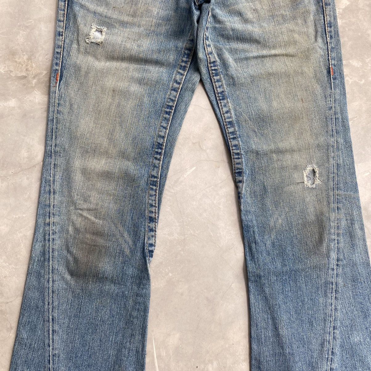 True Religion True Religion Joey Dirty flare jeans distressed denim Size US 30 / EU 46 - 3 Thumbnail