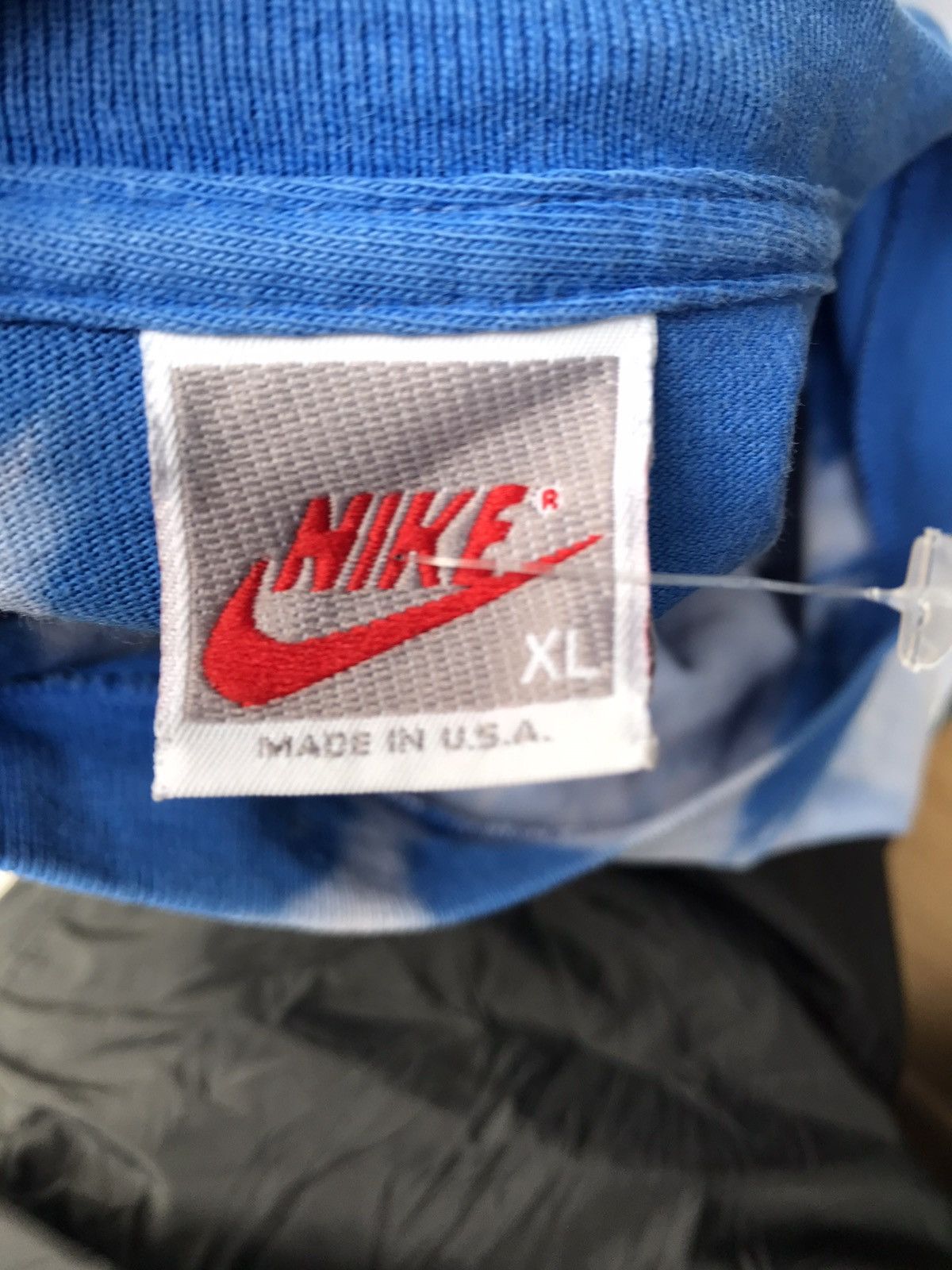Nike Made In Usa Nike Big Logo Acid Wash Long Sleeve T Shirt Size US XL / EU 56 / 4 - 8 Thumbnail