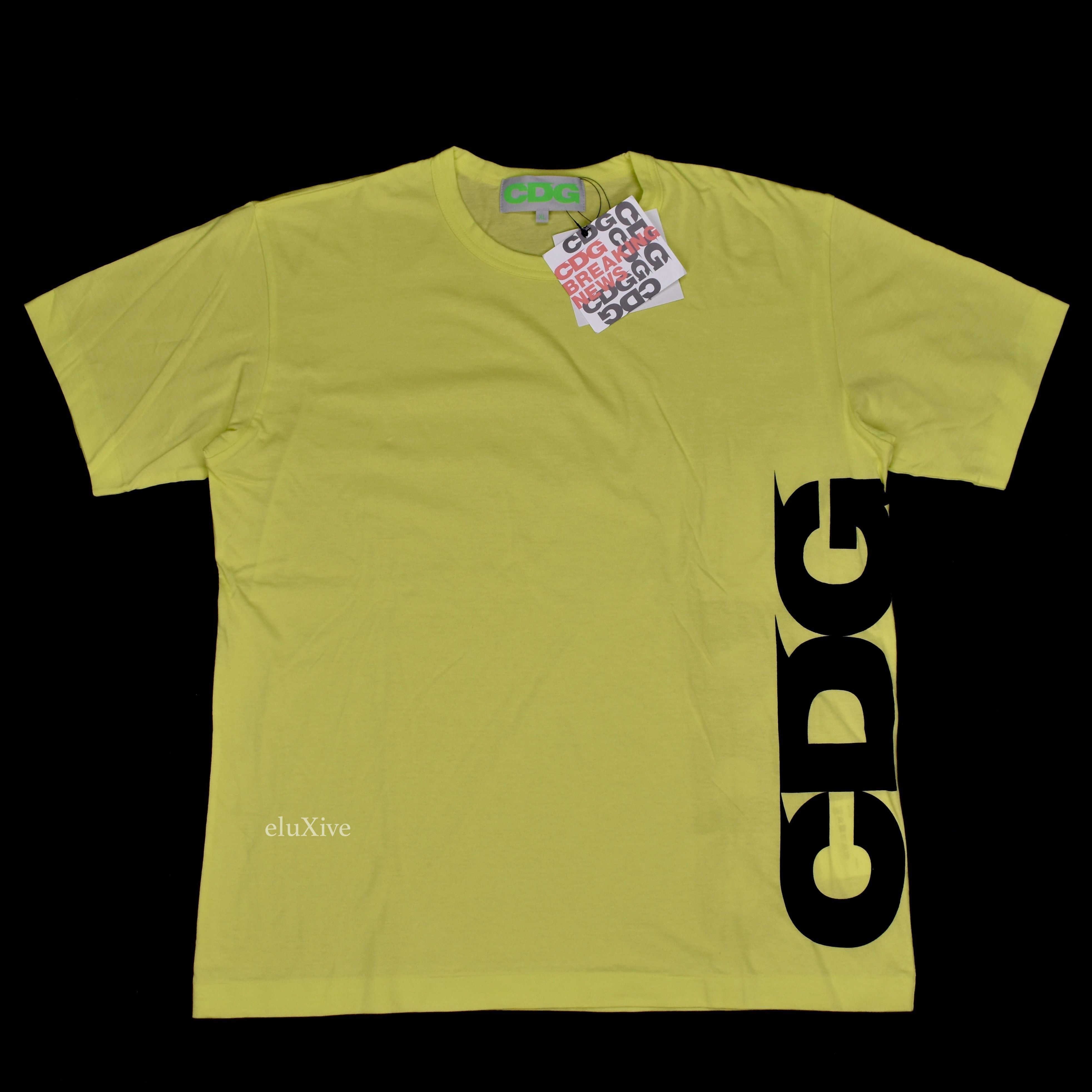 Pre-owned Comme Des Garçons Cdg Breaking News Yellow Ss Logo T-shirt Nwt