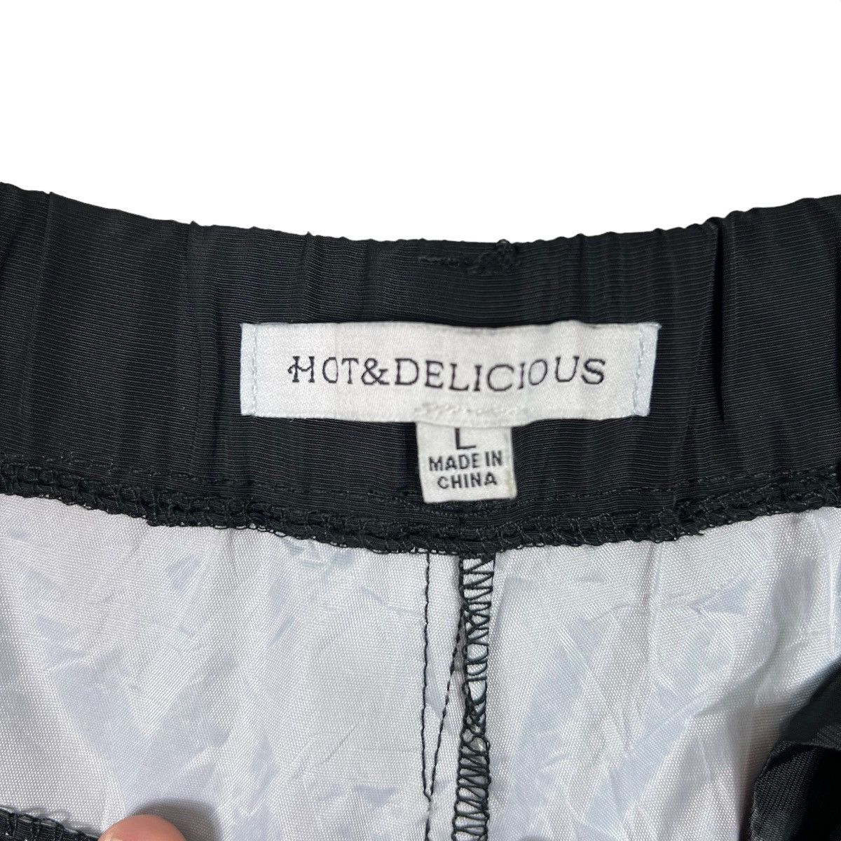 If Six Was Nine 🔥 REFLEXTIVE PARACHUTE BONDAGE CARGO NYLON PANTS Size US 32 / EU 48 - 15 Thumbnail