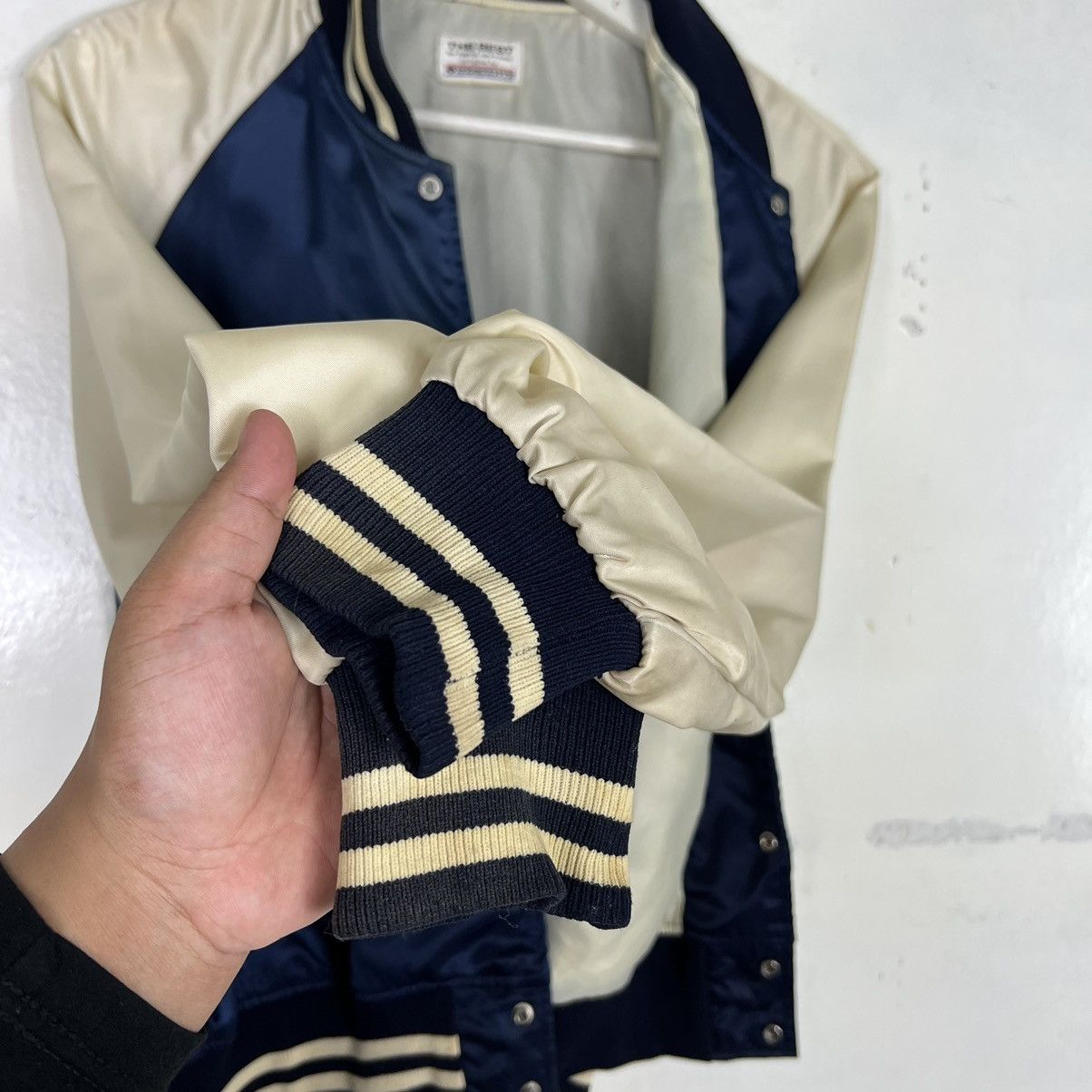 Descente 🔥 VINTAGE 70s DESCENTE THE BEST SATIN JACKET Size US M / EU 48-50 / 2 - 12 Thumbnail