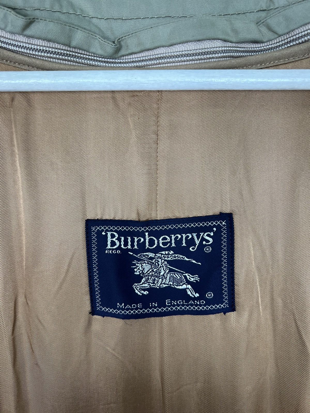 Burberry 🔥 80s 90s BURBERRY TRENCHCOAT MADE IN ENGLAND Size US M / EU 48-50 / 2 - 9 Thumbnail