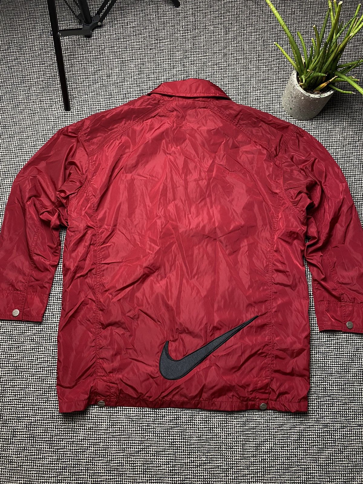 Nike × Vintage Nike vintage jacket big swoosh y2k Size US S / EU 44-46 / 1 - 2 Thumbnail
