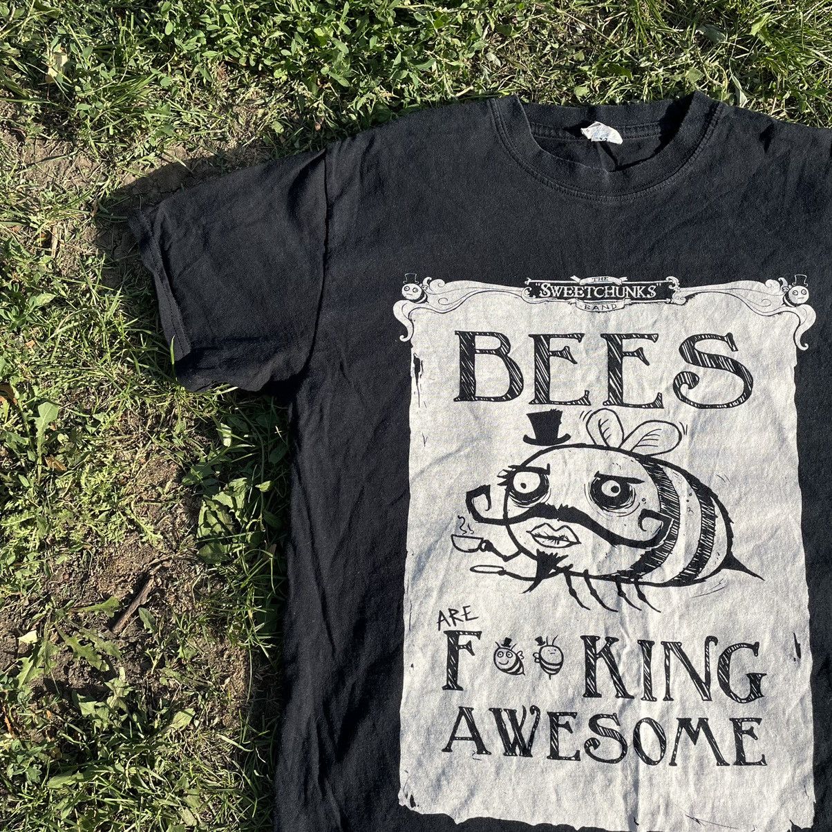 Vintage Vintage 90s Sun Faded Graphic Tee Humor Streetwear Grunge L Size US L / EU 52-54 / 3 - 3 Thumbnail