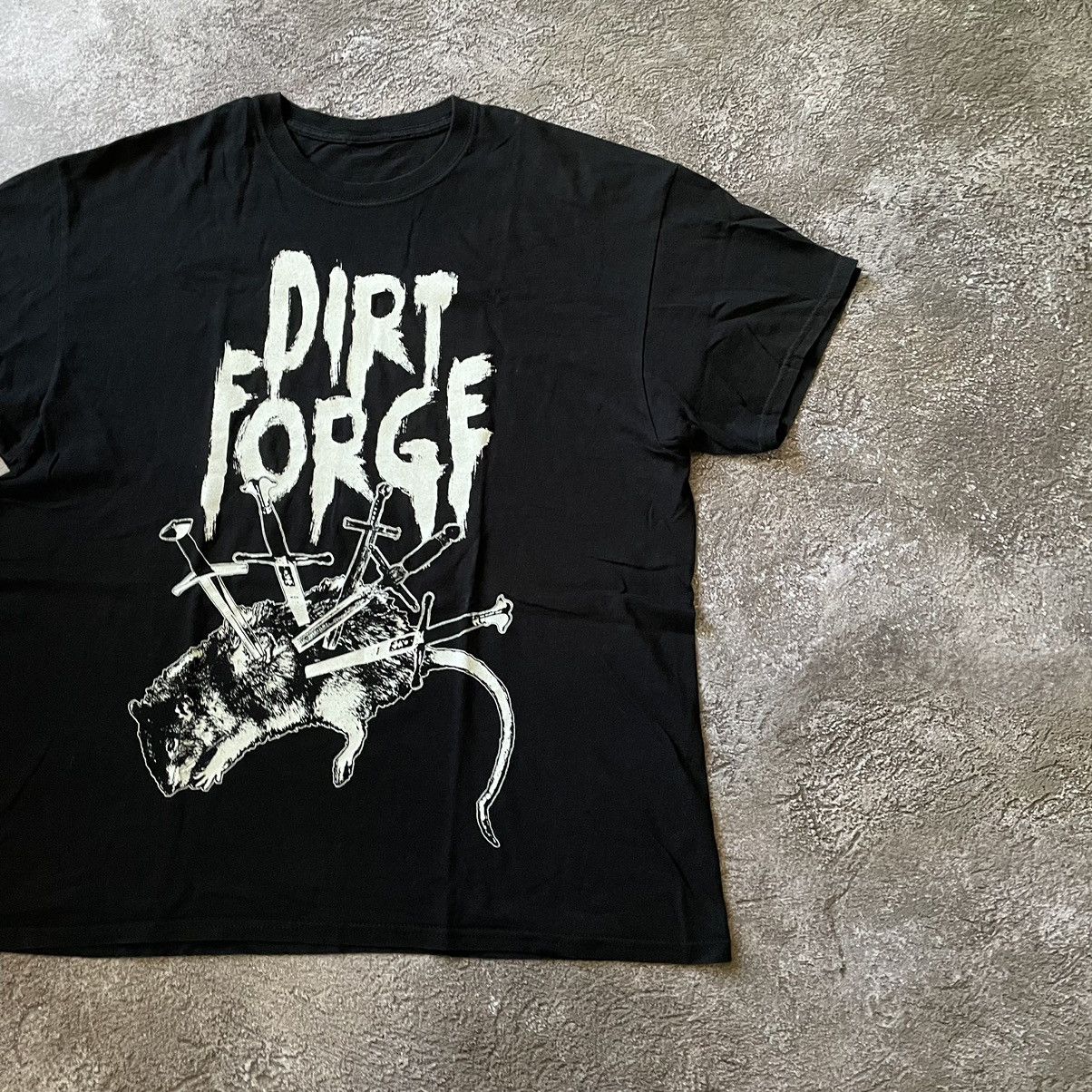 Vintage Vintage Y2K Dirt Forge Graphic Tee Grunge Horror Punk Slim L Size US L / EU 52-54 / 3 - 3 Thumbnail