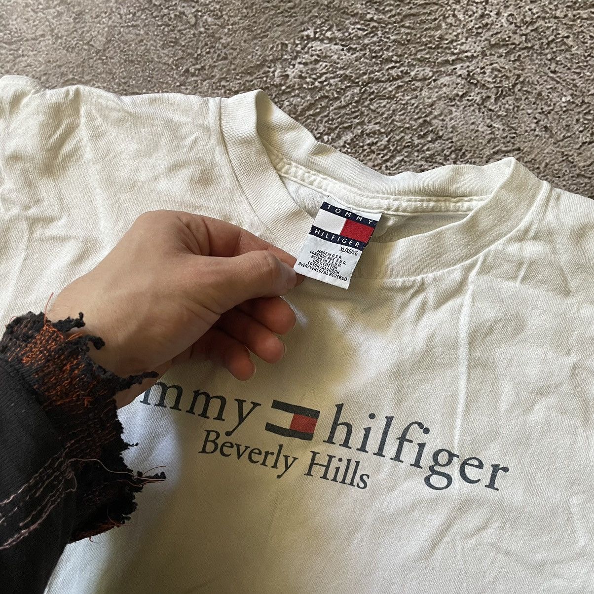 Tommy Hilfiger Vintage 90s RARE Tommy Hilfiger Beverly Hills Buymypiece Y2k Size US XL / EU 56 / 4 - 7 Thumbnail