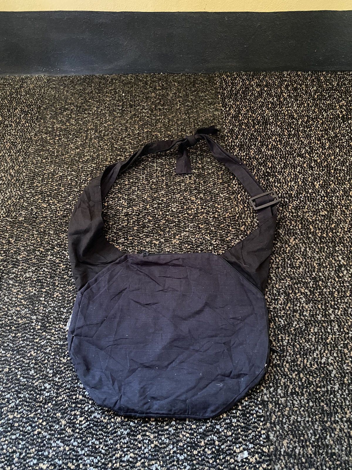 Japanese Brand Japanase brand sling bag Size ONE SIZE - 4 Thumbnail