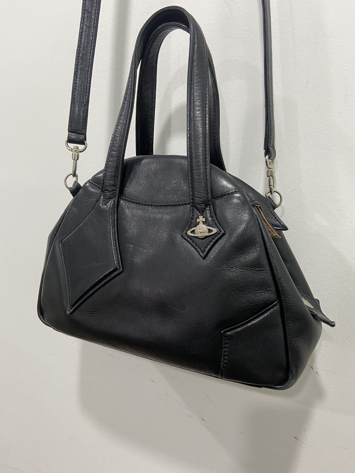 Leather × Vivienne Westwood Vivienne westwood leather sling/dinner bag Size ONE SIZE - 24 Thumbnail