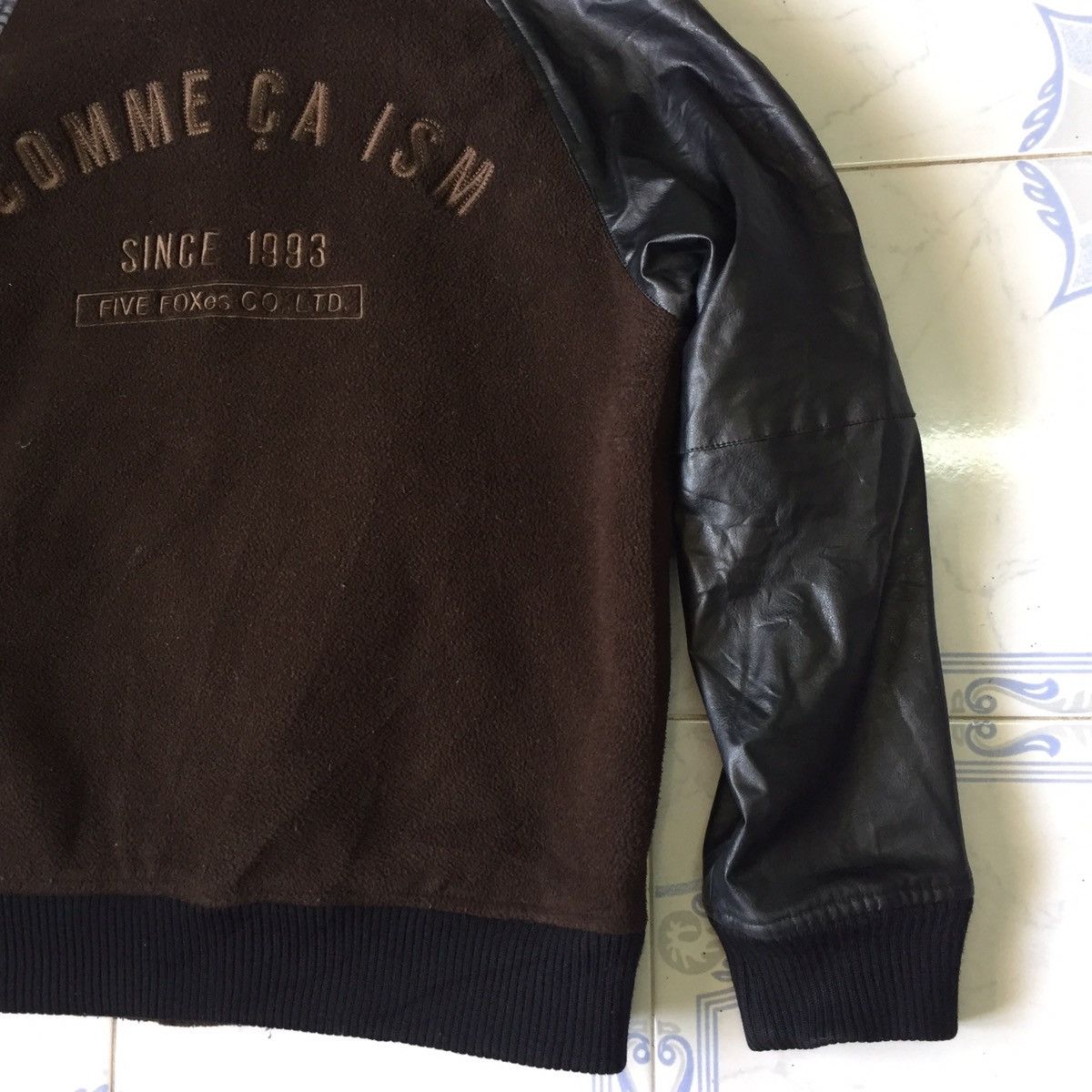 Comme Ca Ism Comme Ca Ism Varsity Jacket Style Big Wording Size US L / EU 52-54 / 3 - 3 Thumbnail