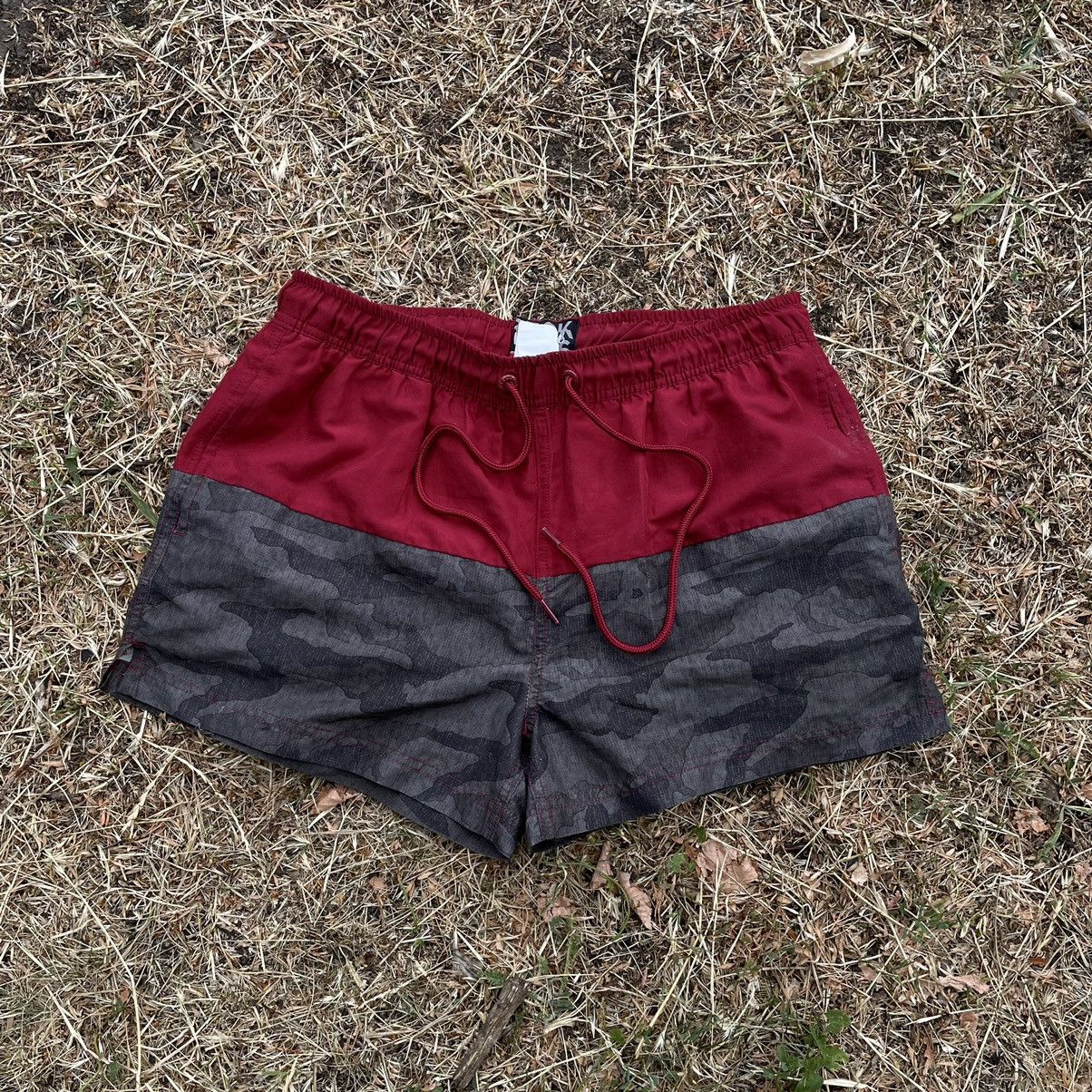 Vintage Vintage 90s Art Streetwear Shorts Summer Kanye Travis Style Size US 34 / EU 50 - 1 Thumbnail