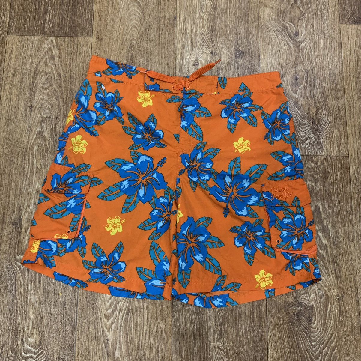 Vintage Vintage 90s All Over Print Baggy Shorts Streetwear Summer 32 Size US 32 / EU 48 - 1 Thumbnail