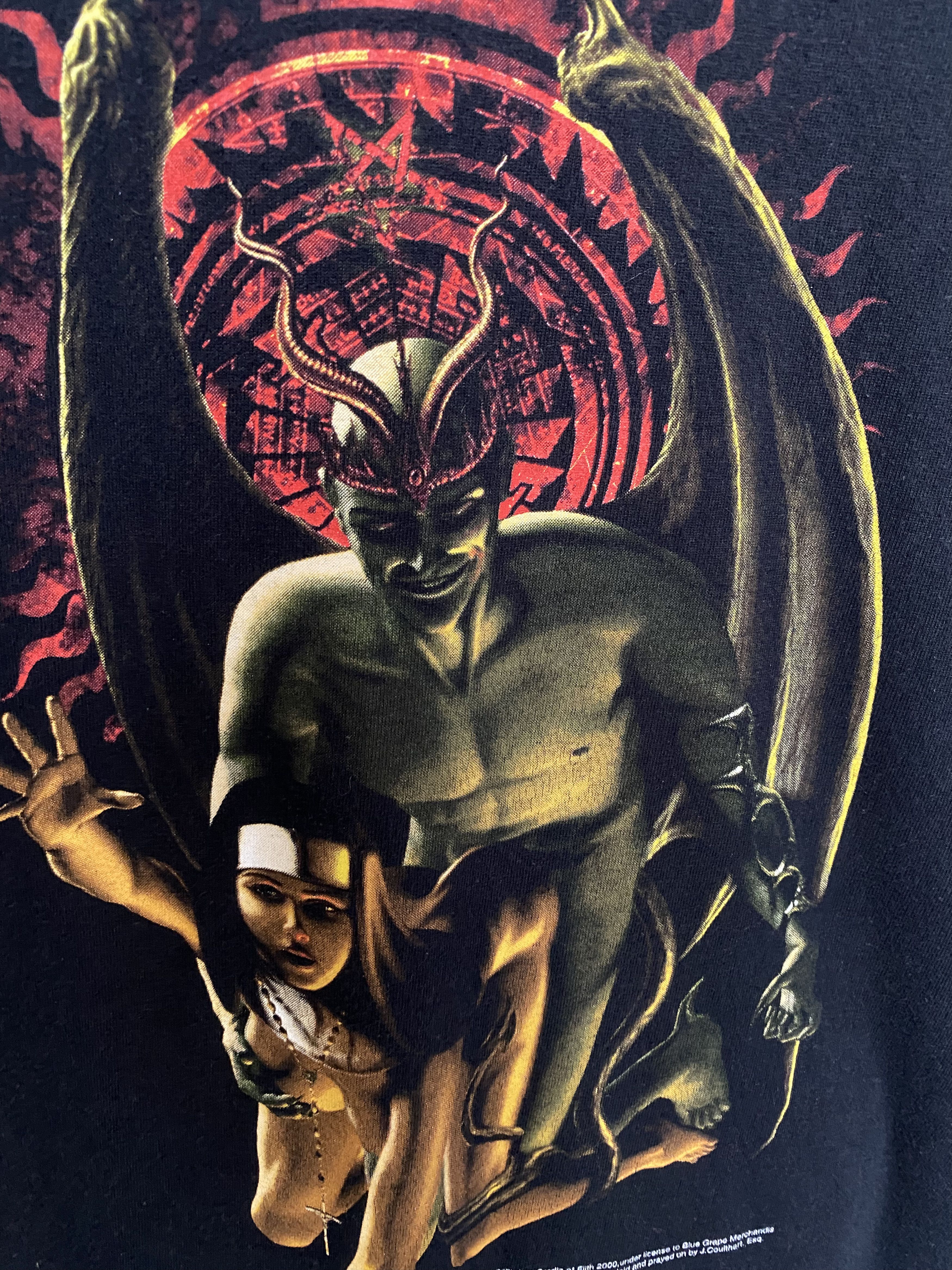 Band Tees 2000 Cradle Of Filth T-shirt Size US XL / EU 56 / 4 - 5 Thumbnail