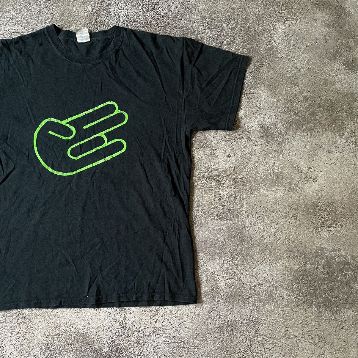 Vintage Vintage Y2K Neon Graphic Tee Black Oversized Skate Grunge XL Size US XL / EU 56 / 4 - 2 Thumbnail