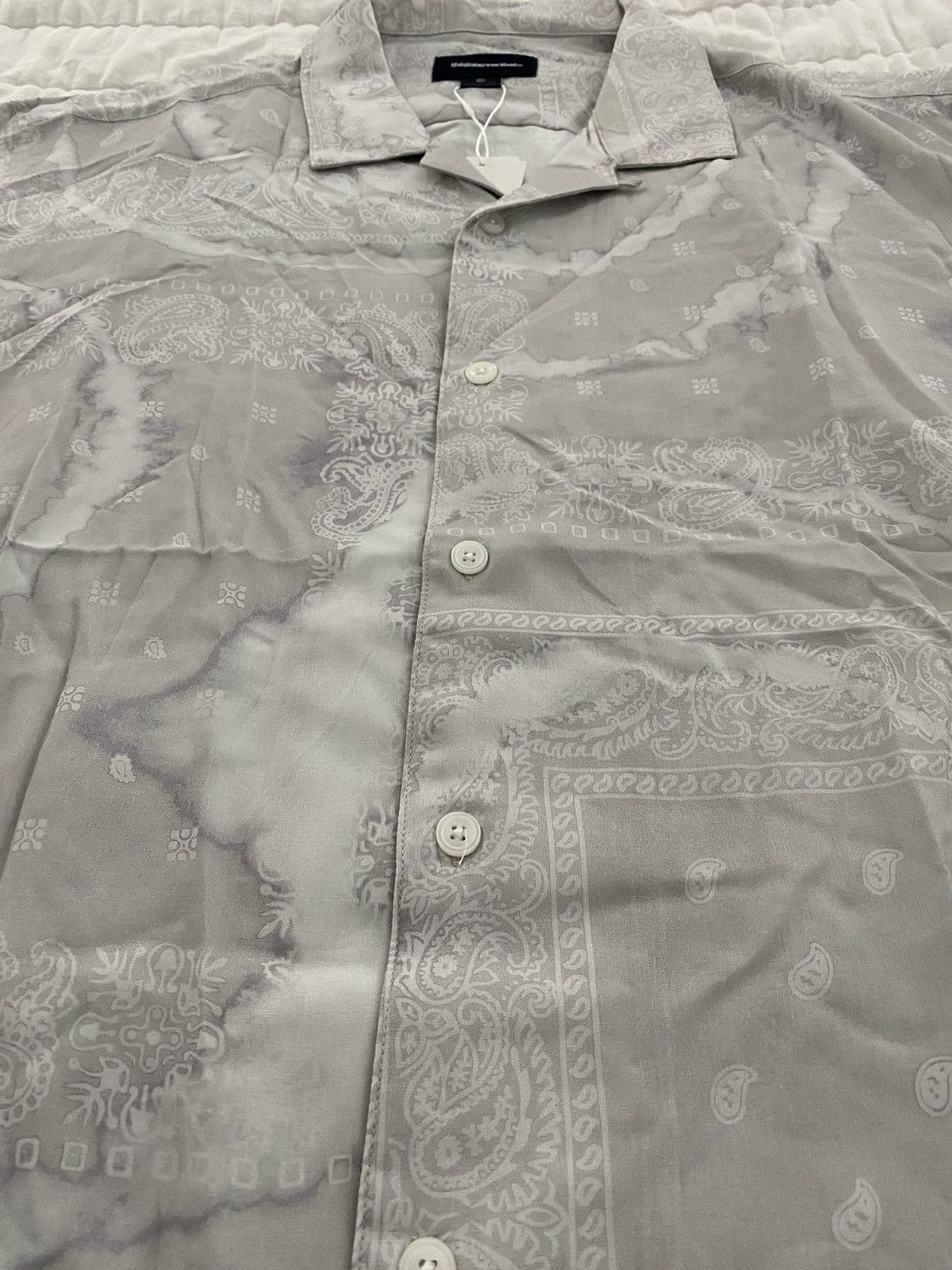thisisneverthat Bandana Short Sleeve Shirt XL NWT Size US XL / EU 56 / 4 - 6 Thumbnail